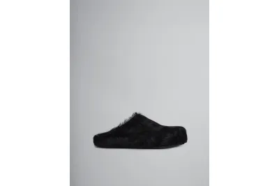 PKGoden Black long hair calfskin Fussbett sabot Marni Slides 02