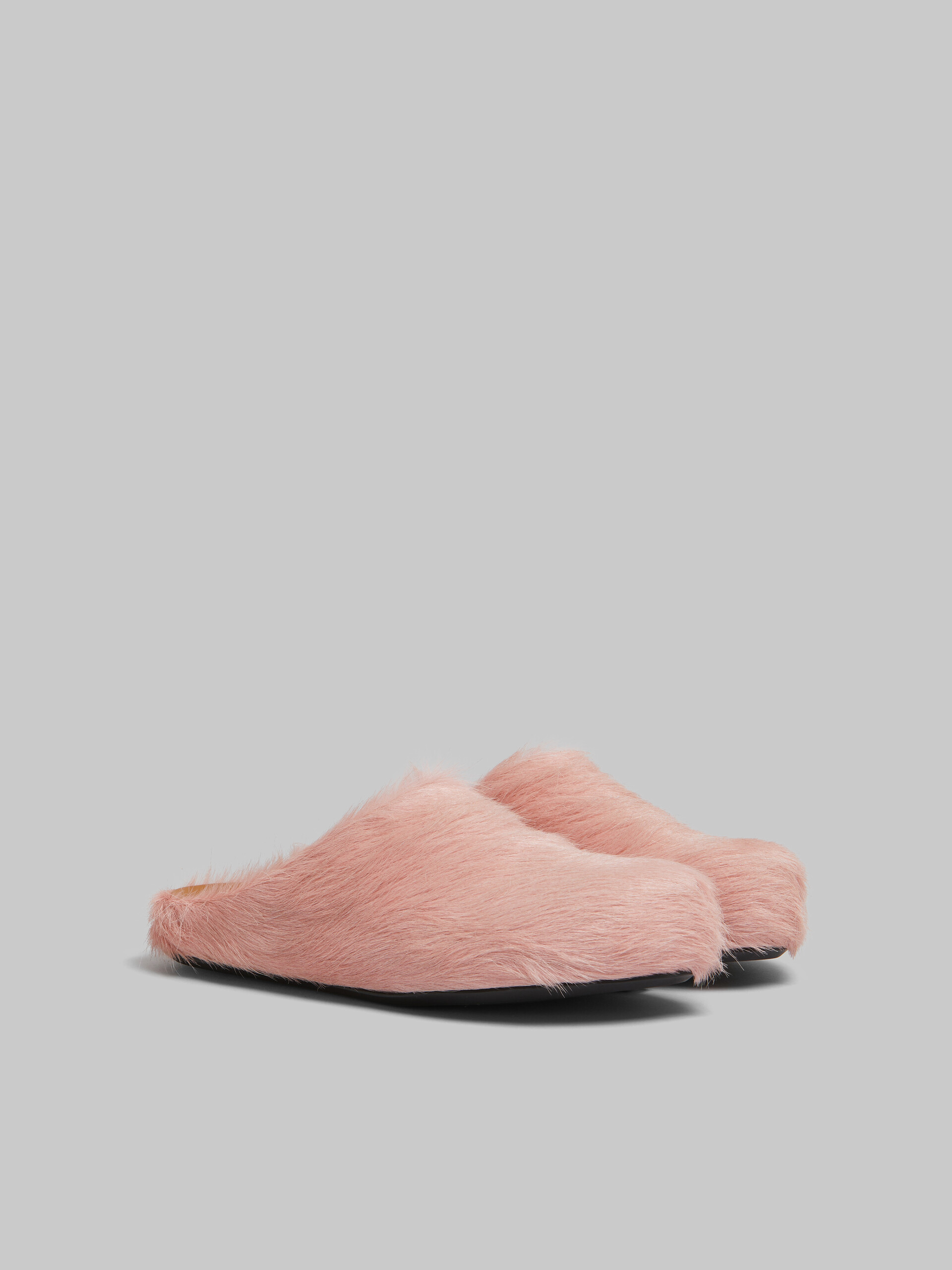 PKGoden Pink long hair calfskin Fussbett sabot Marni Slides