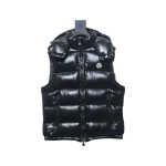 Moncler Bormes nylon lacquered pudding quilted hooded vest