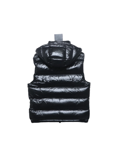 Moncler Bormes nylon lacquered pudding quilted hooded vest 02