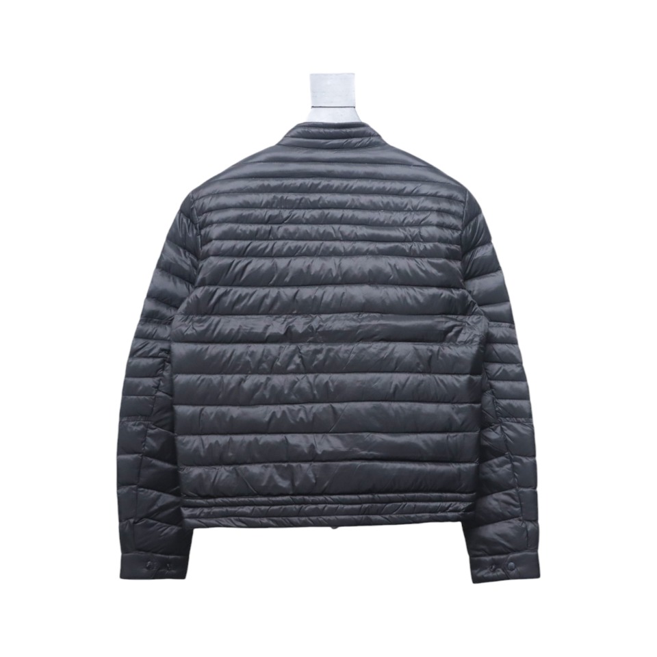 Moncler light and thin classic down jacket jacket