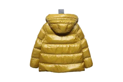 Moncler Serine short baby series thick down jacket 3 02