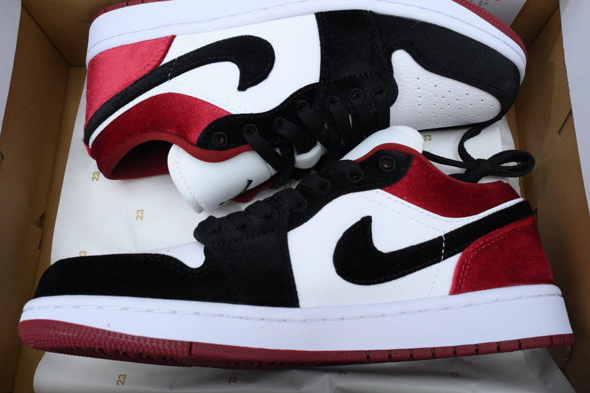 Air Jordan 1 Low SE Velvet Black Toe FZ3242-001 