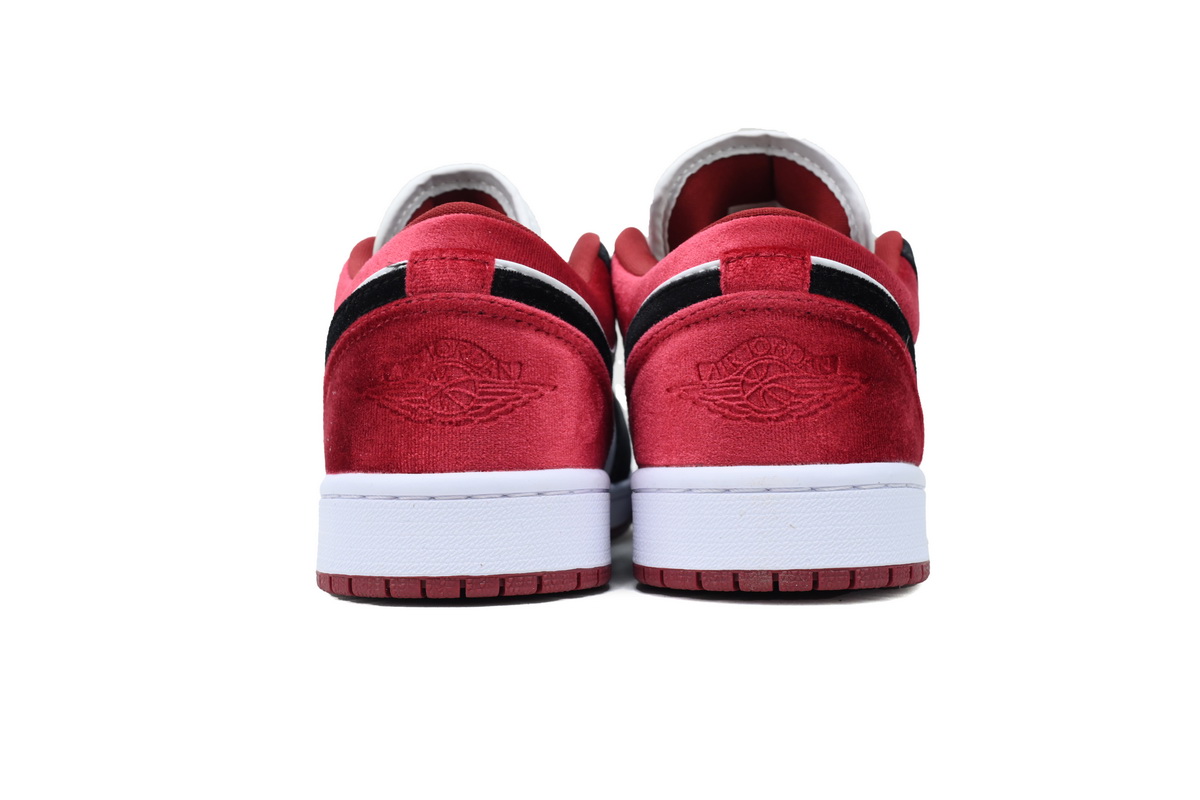 Air Jordan 1 Low SE Velvet Black Toe FZ3242-001 