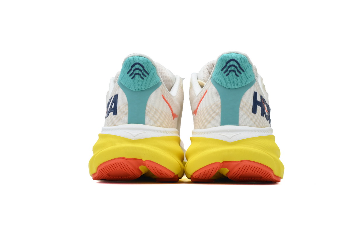 HOKA Clifton 9 Eggnog Passion Fruit 1127895-EPFR 