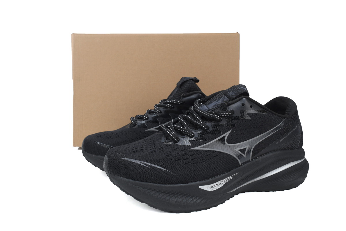 Mizuno Astro Plus Black D1GH240101 