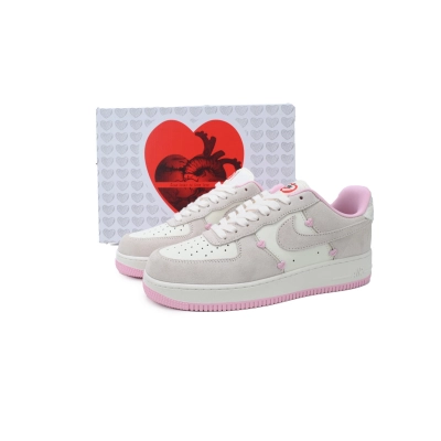 Air Force 1 Low Valentine's Day 2025 HV5992-111 02