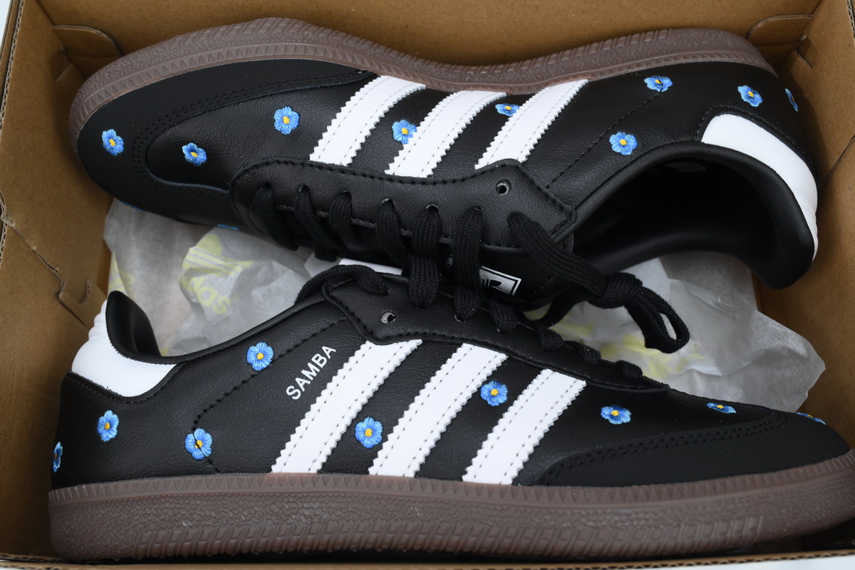 POP Samba OG Black Floral Embroidery IF4397 