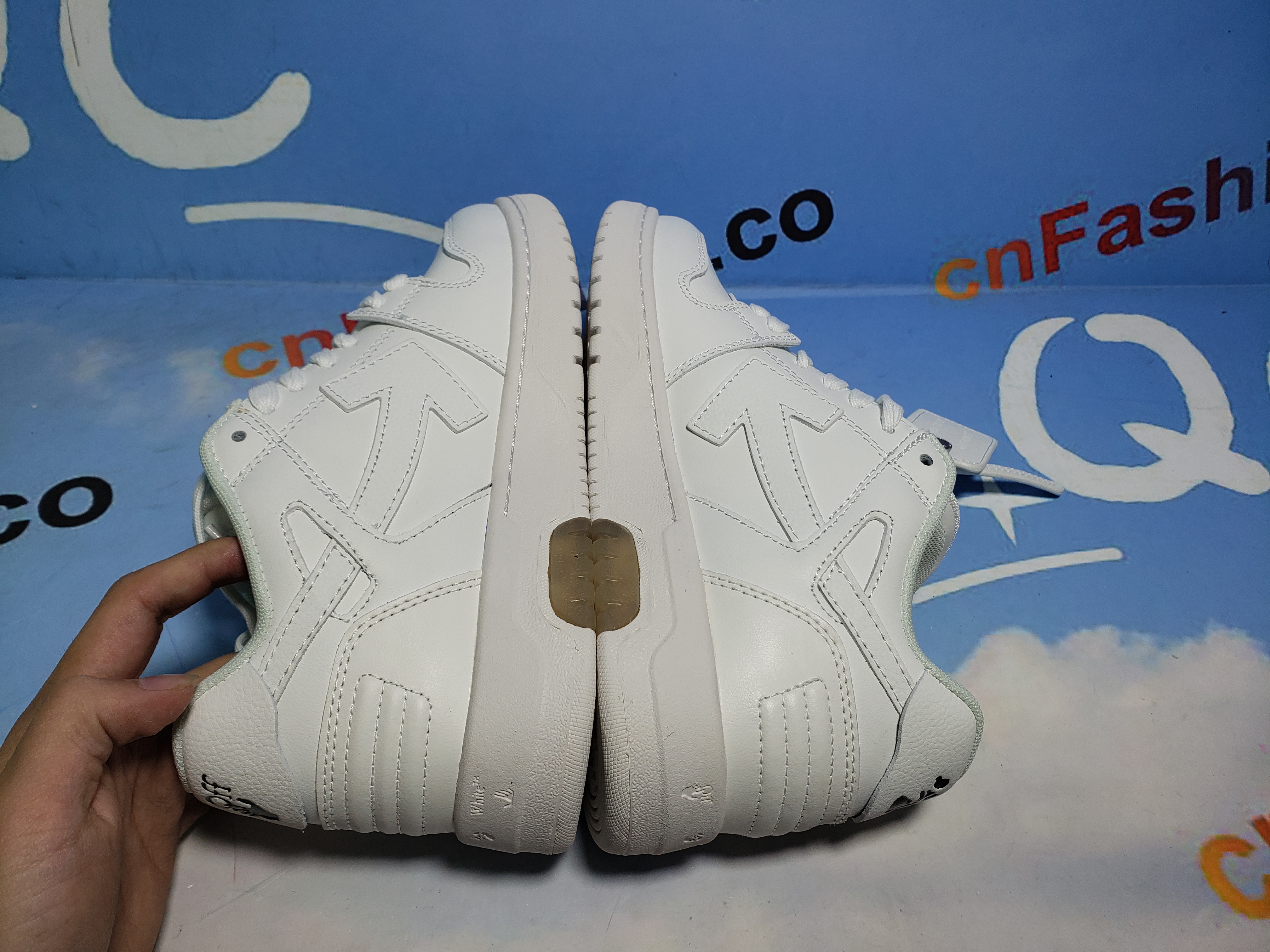 PKGoden OFF-WHITE Out Of Office White,OMIA189 C99LEA00 10100