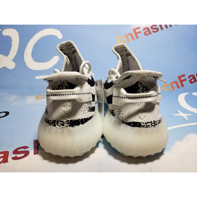 💯FREE SHIPPING | Yeezy Boost 350 V2 Zebra CP9654