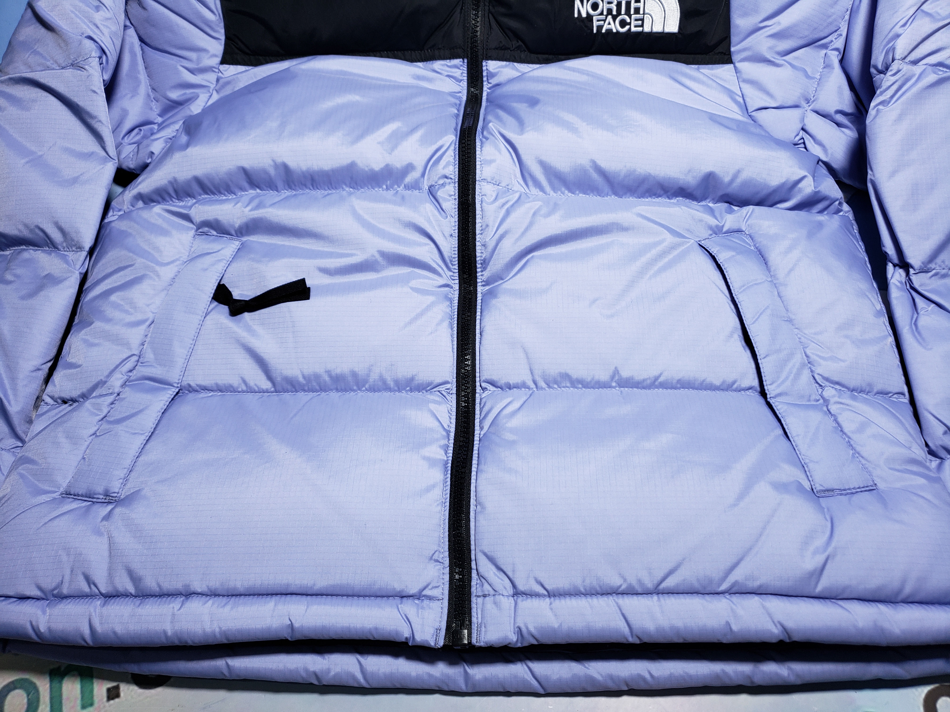 The North Face Splicing White And Lavender Color
