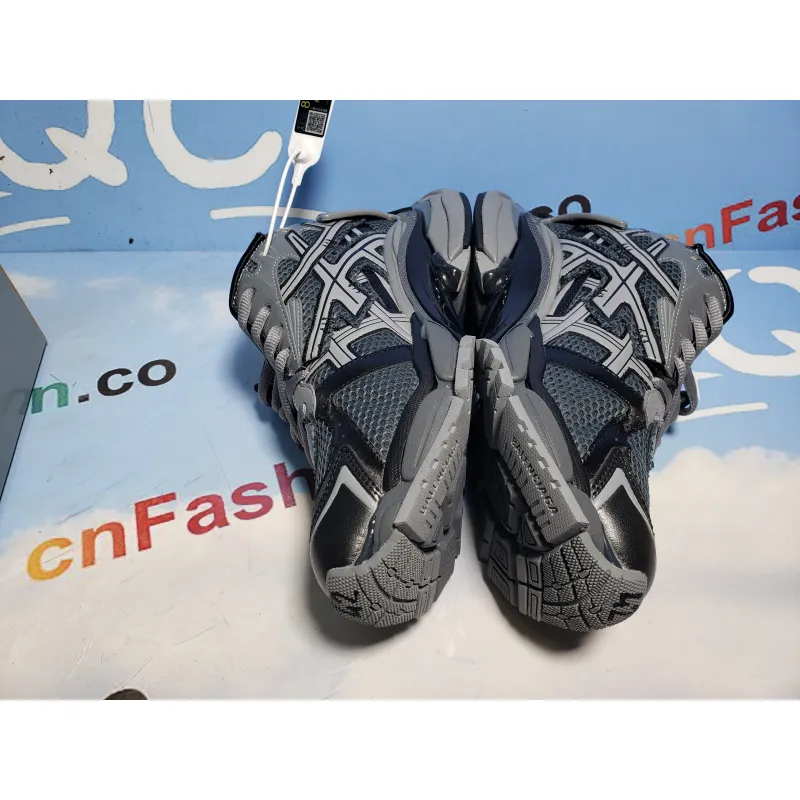 PKGoden Balenciaga 7th Runner All Black Gray 677402 W3RB2 1515