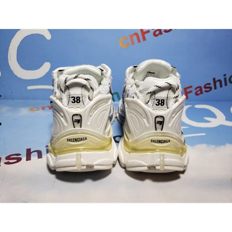 PKGoden Balenciaga 7th Runner White And Black Characters 677402 W3RBQ 9010