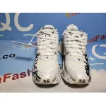 PKGoden Balenciaga 7th Runner White And Black Characters 677402 W3RBQ 9010
