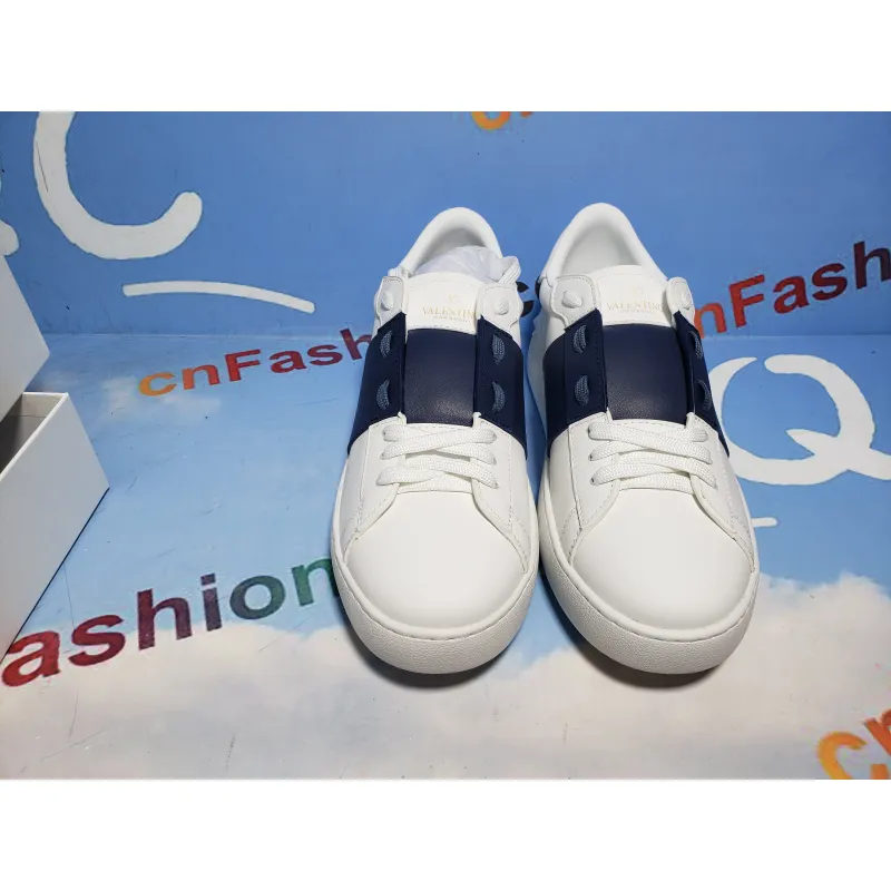 Valentino Rockstud White Blue