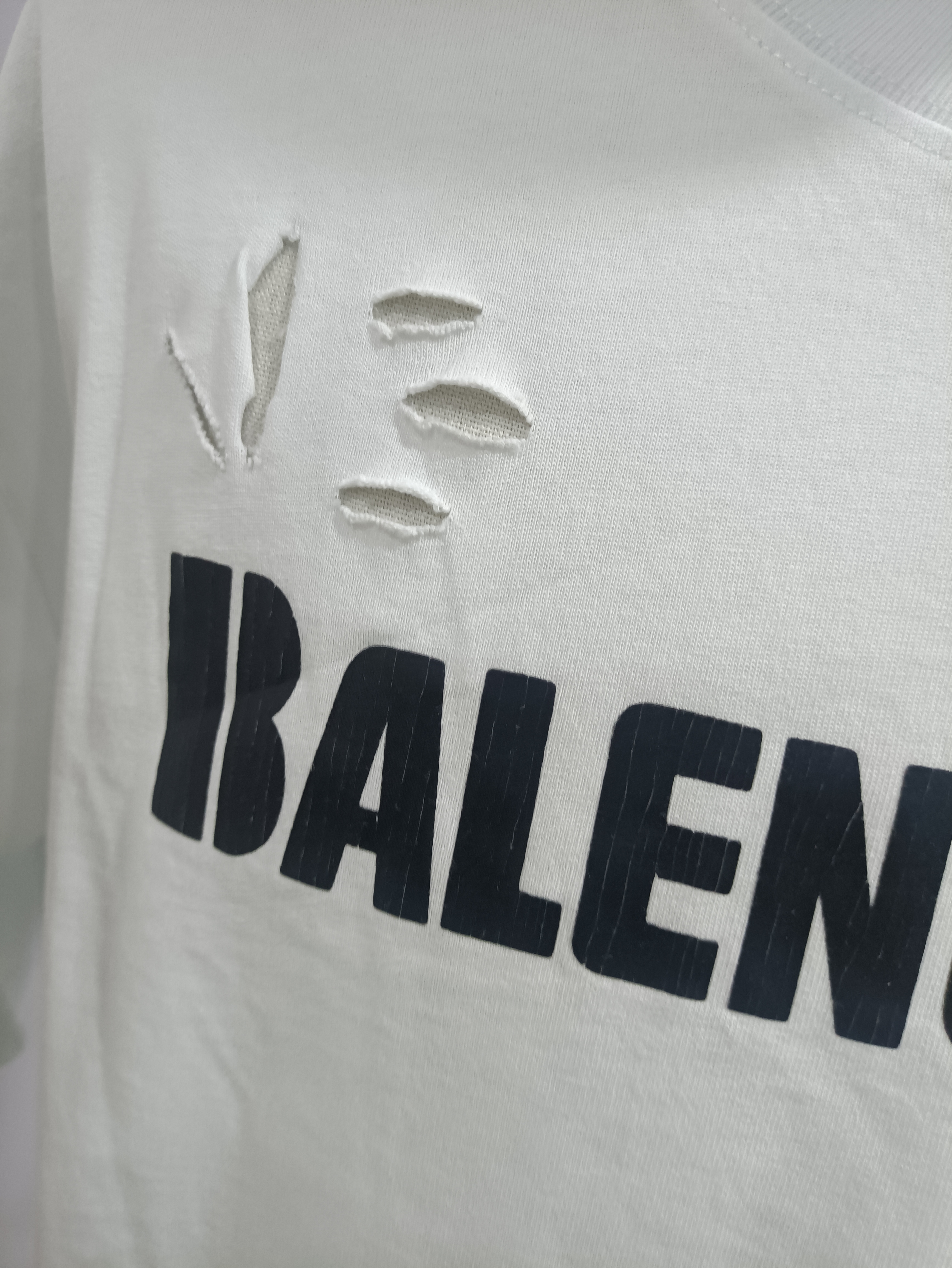 Balenciaga Distressed Damaged T-Shirts White