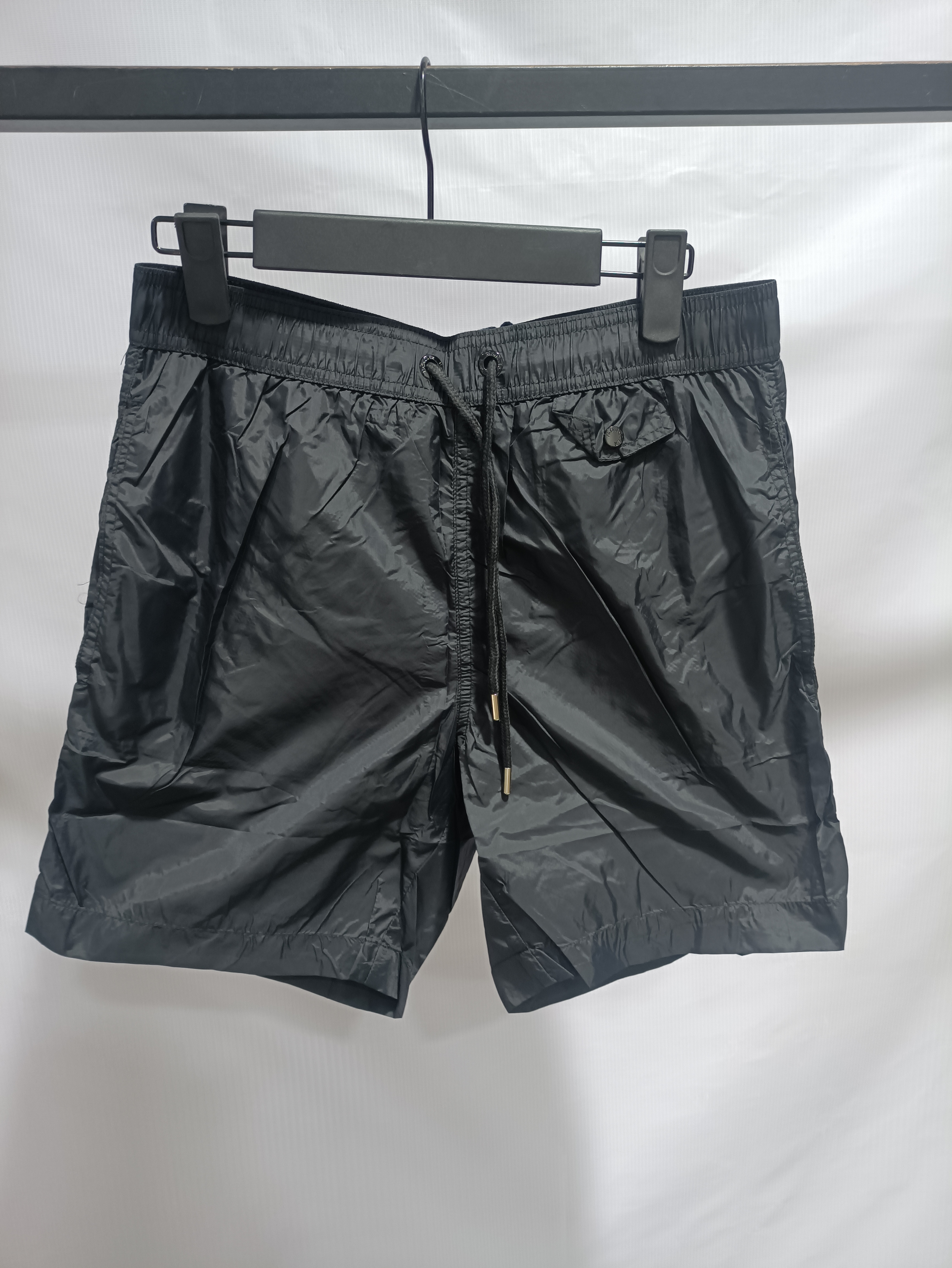 Moncler classic pocket logo woven Short Pants 1901