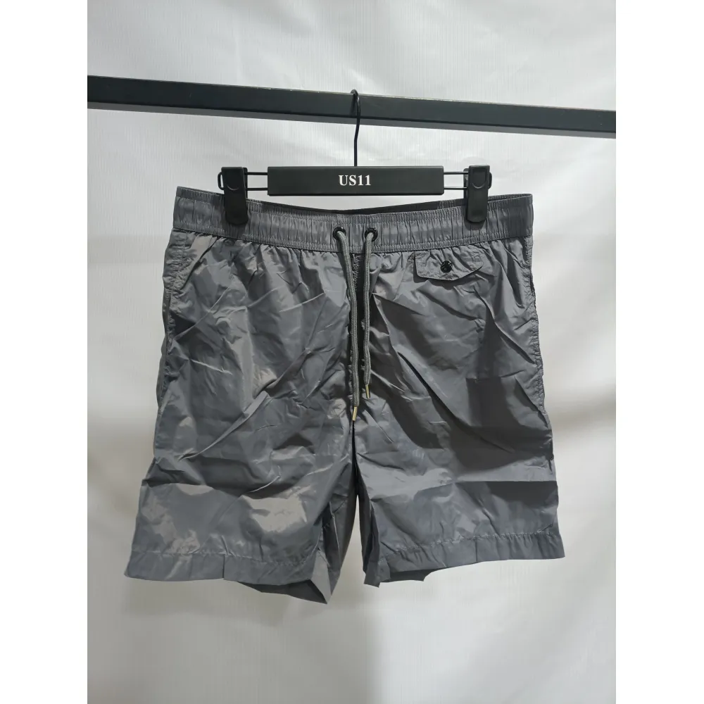 Moncler classic pocket logo woven Short Pants 1902