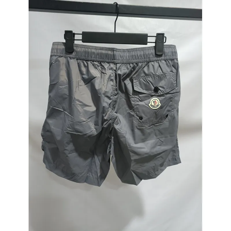 Moncler classic pocket logo woven Short Pants 1902