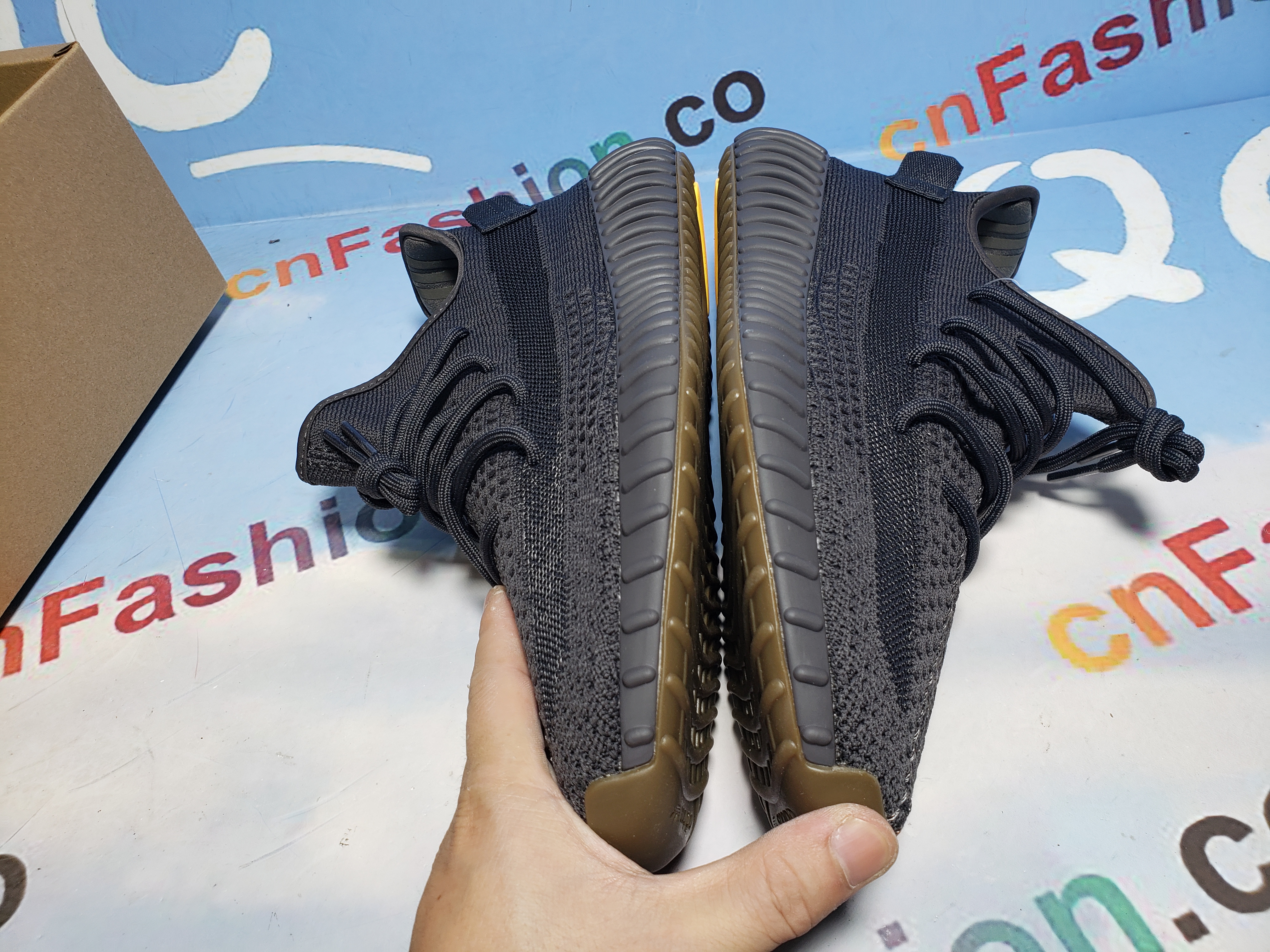 OG Yeezy Boost 350 V2 Cinder