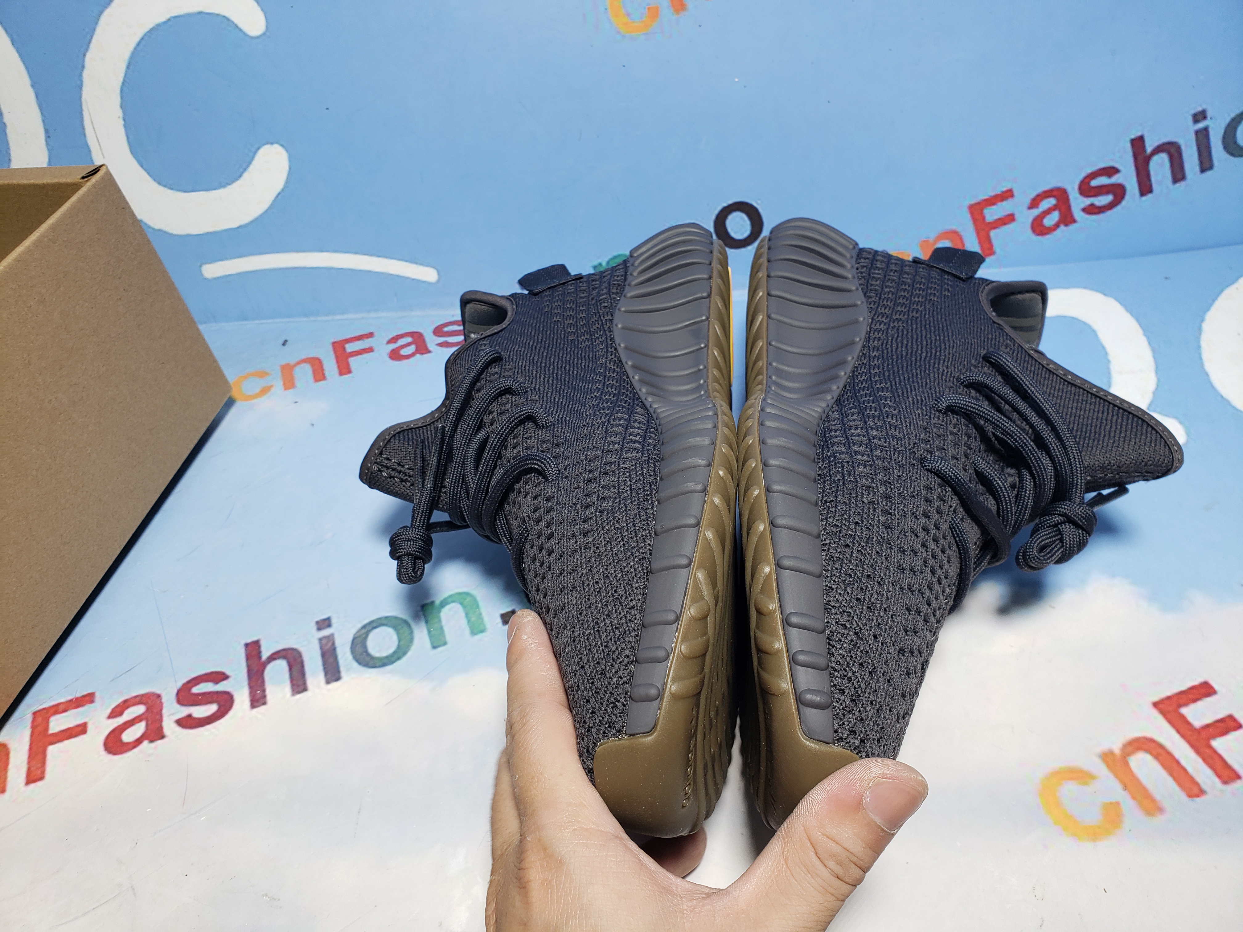 OG Yeezy Boost 350 V2 Cinder