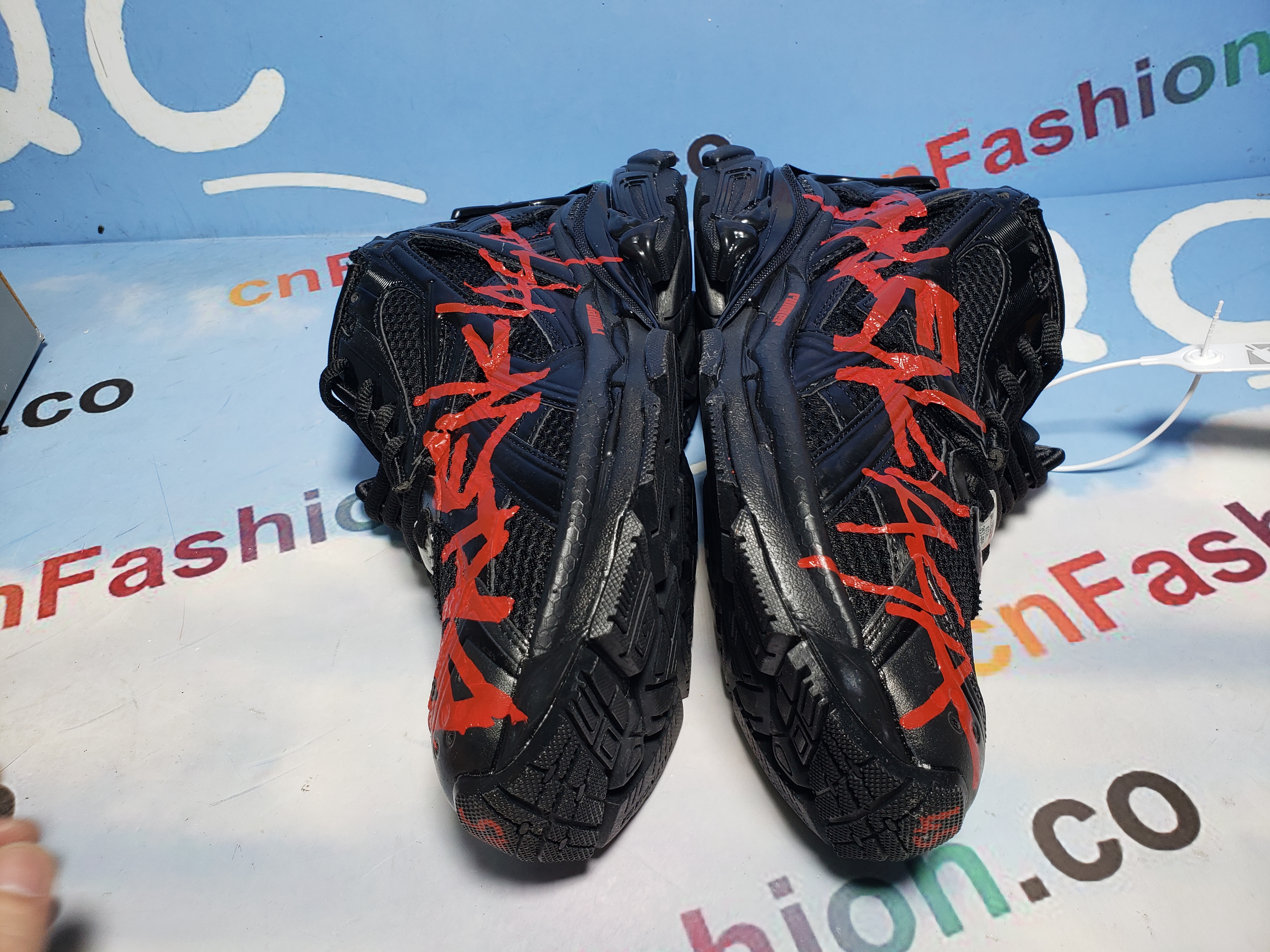 PKGoden Balenciaga 7th Runner Black And Red Characters 677402 W3RB1 0102