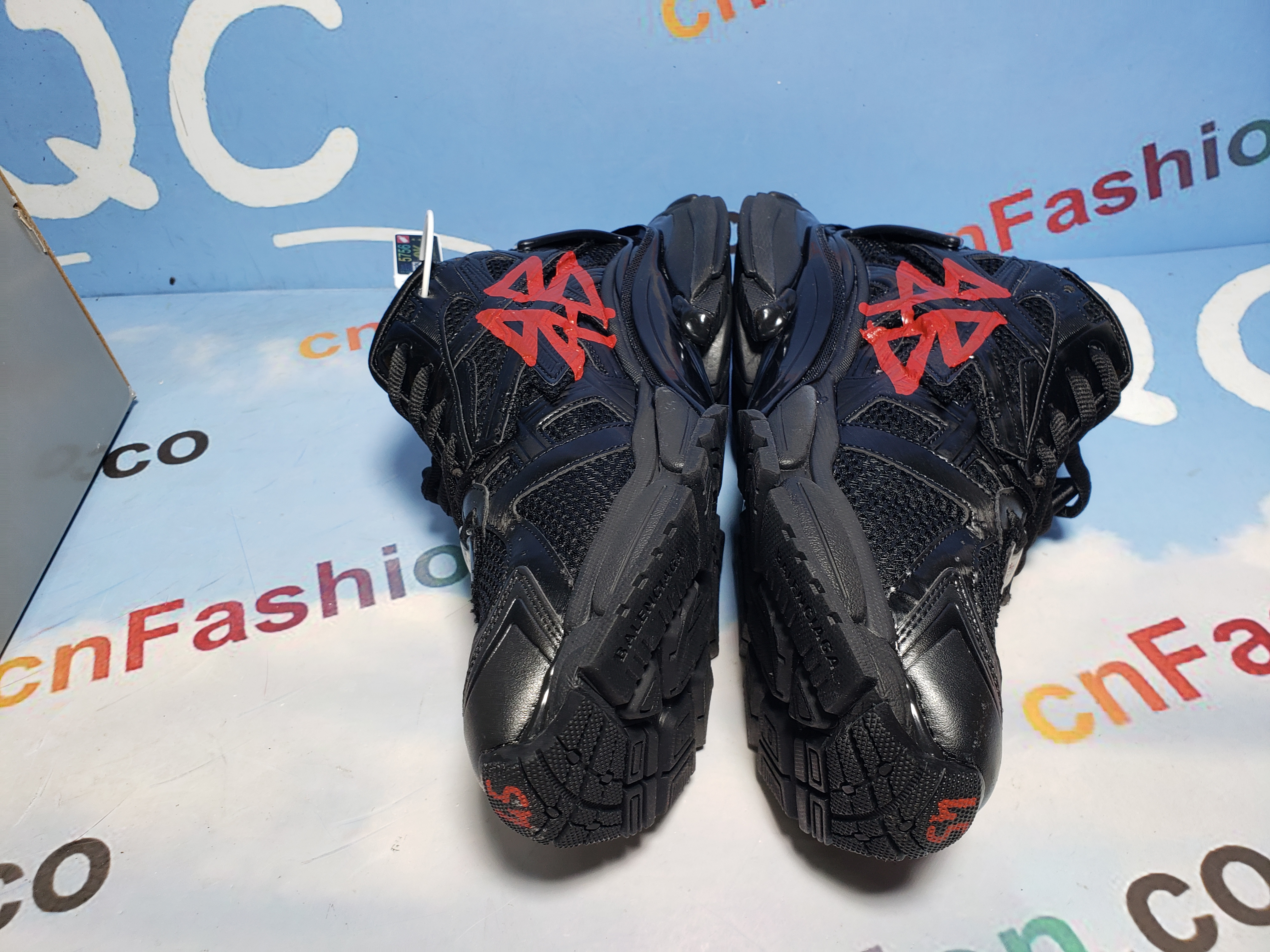 PKGoden Balenciaga 7th Runner Black And Red Characters 677402 W3RB1 0102