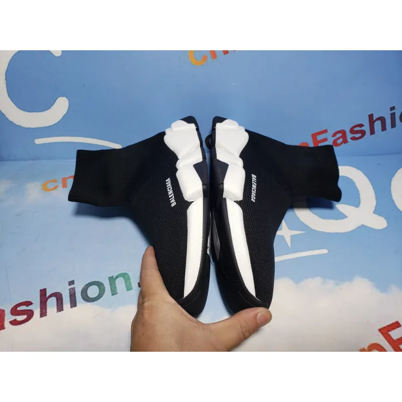 PKGoden Balenciaga Speed 2.0 Black White 617239W2DB21015