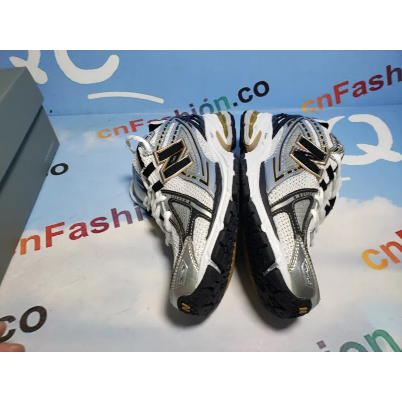 OG New Balance White Silver,M1906RA