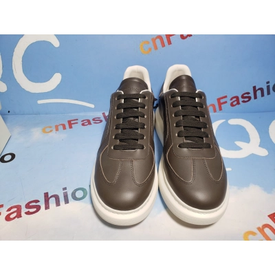 PKGoden Alexander McQueen Sneaker Black and White 02