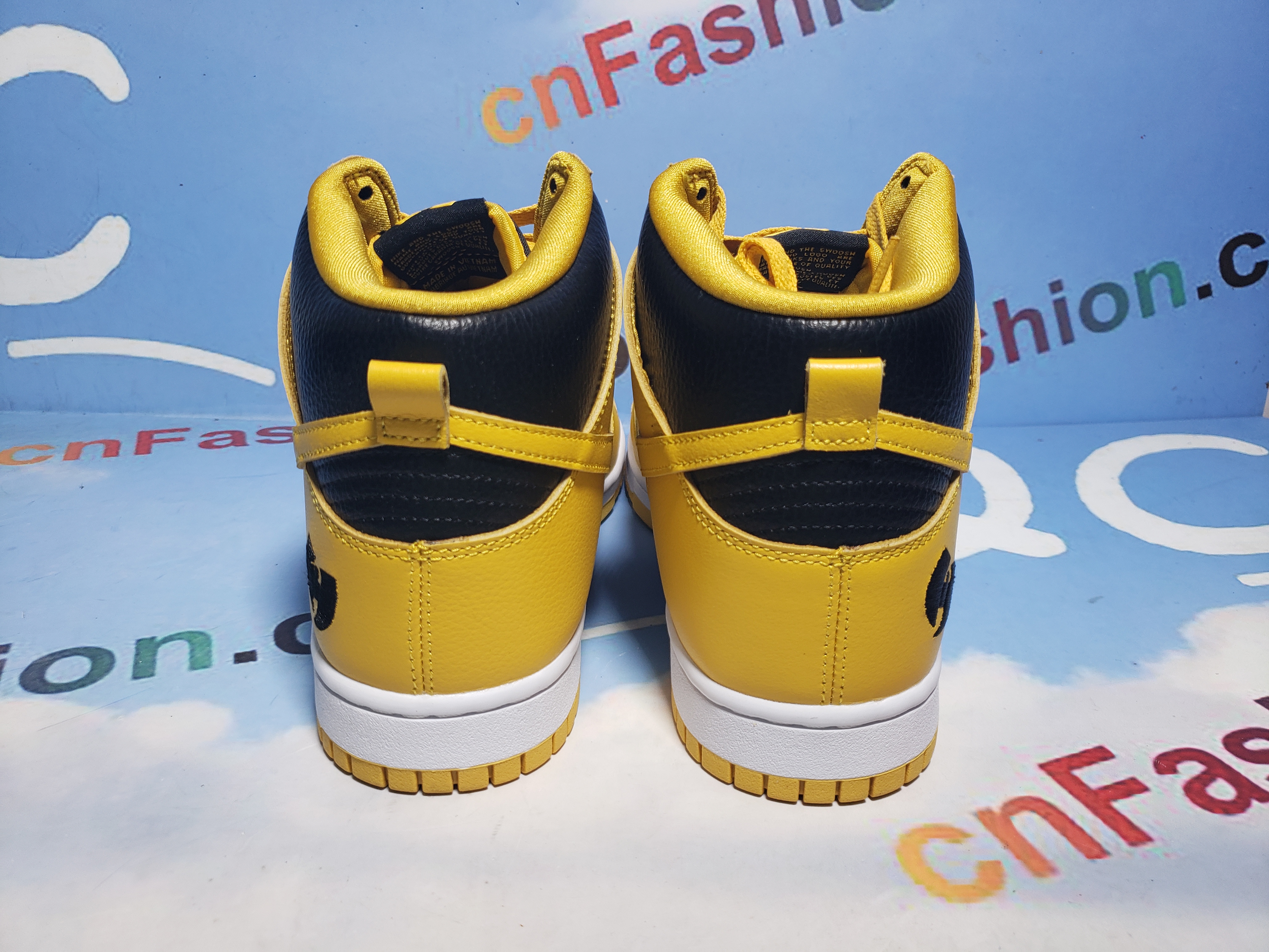 Wu-Tang x Dunk High Retro Premium HJ4321-001 