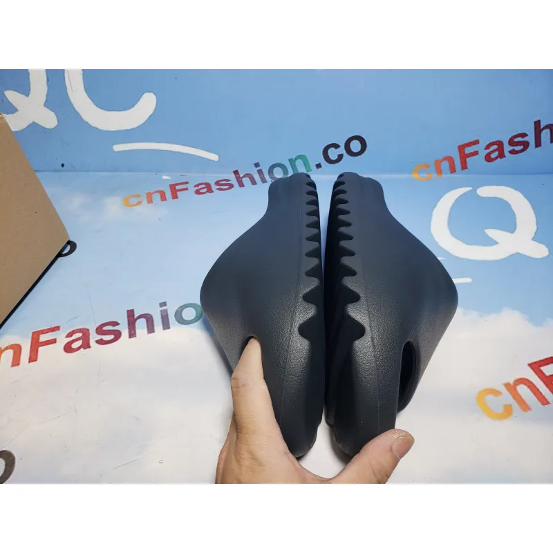 OG Yeezy Slide Granite Gun Po Wder,ID4132