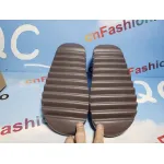 OG Yeezy Slide Soot,G55495
