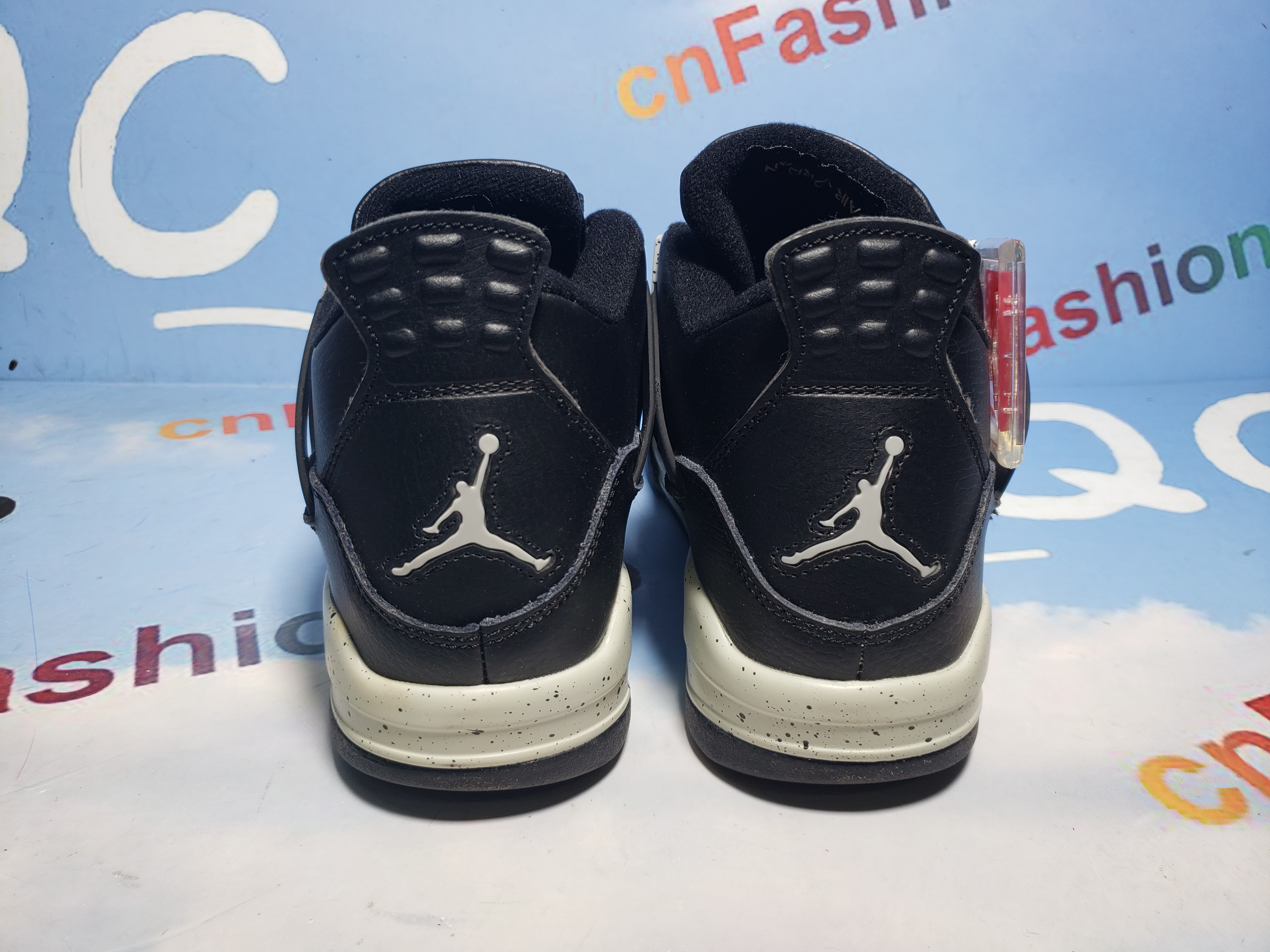 PKGoden Air Jordan 4 Retro Oreo (2015)