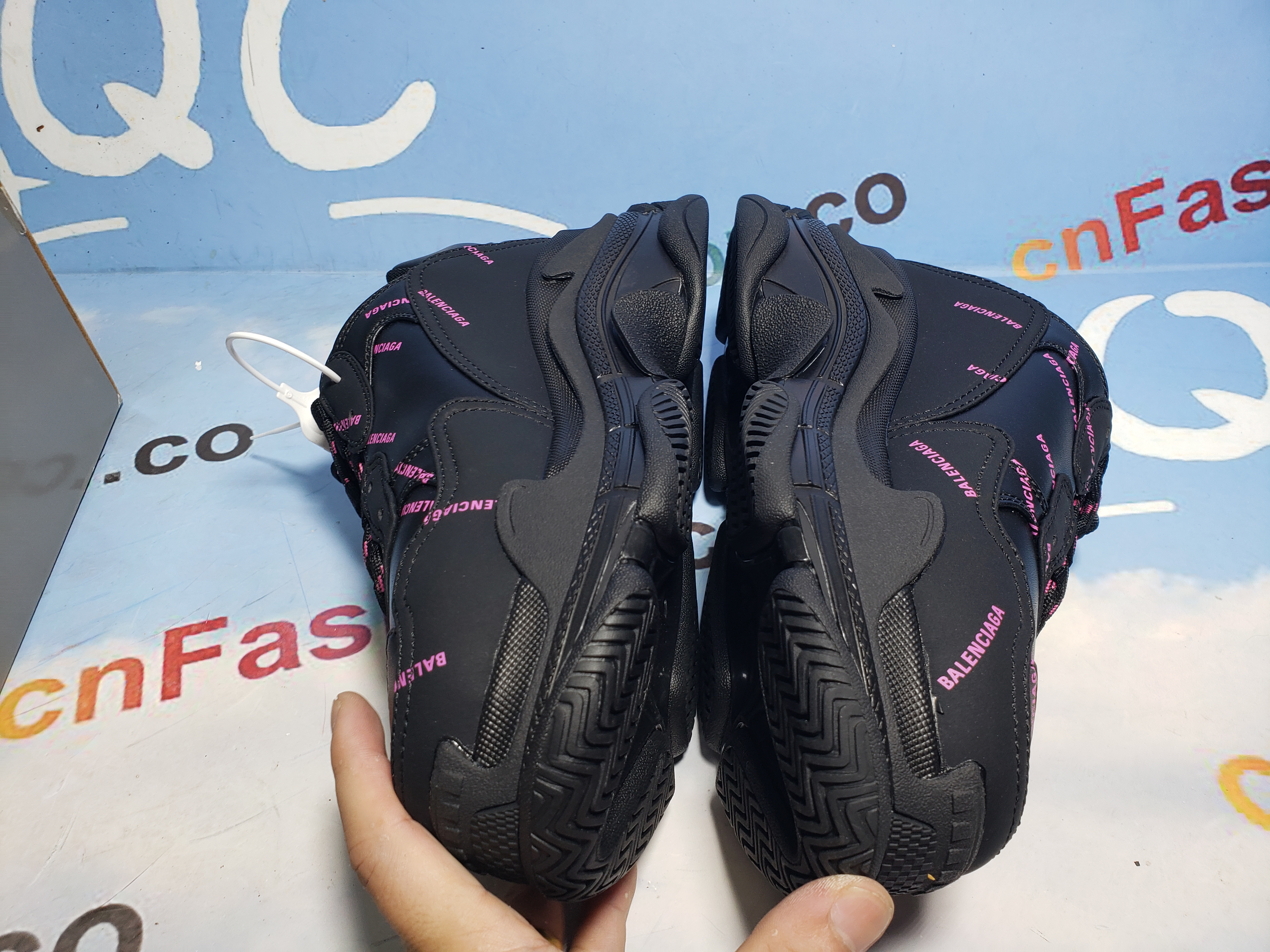 PKGoden Balenciaga Triple S Letter Black Pink 524039 W2FA1 1022