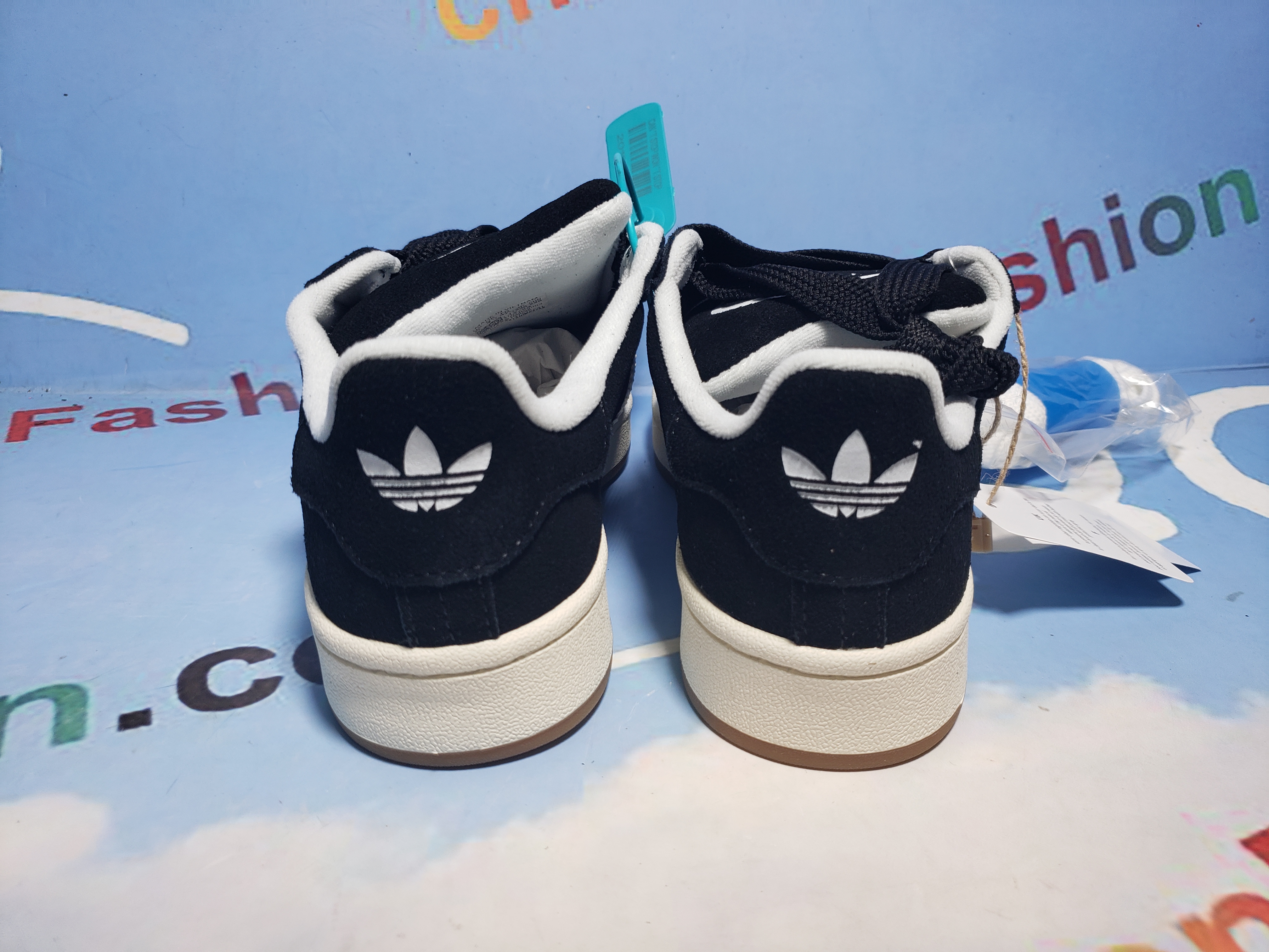 OG ad Campus 00s Core Black,HQ8708