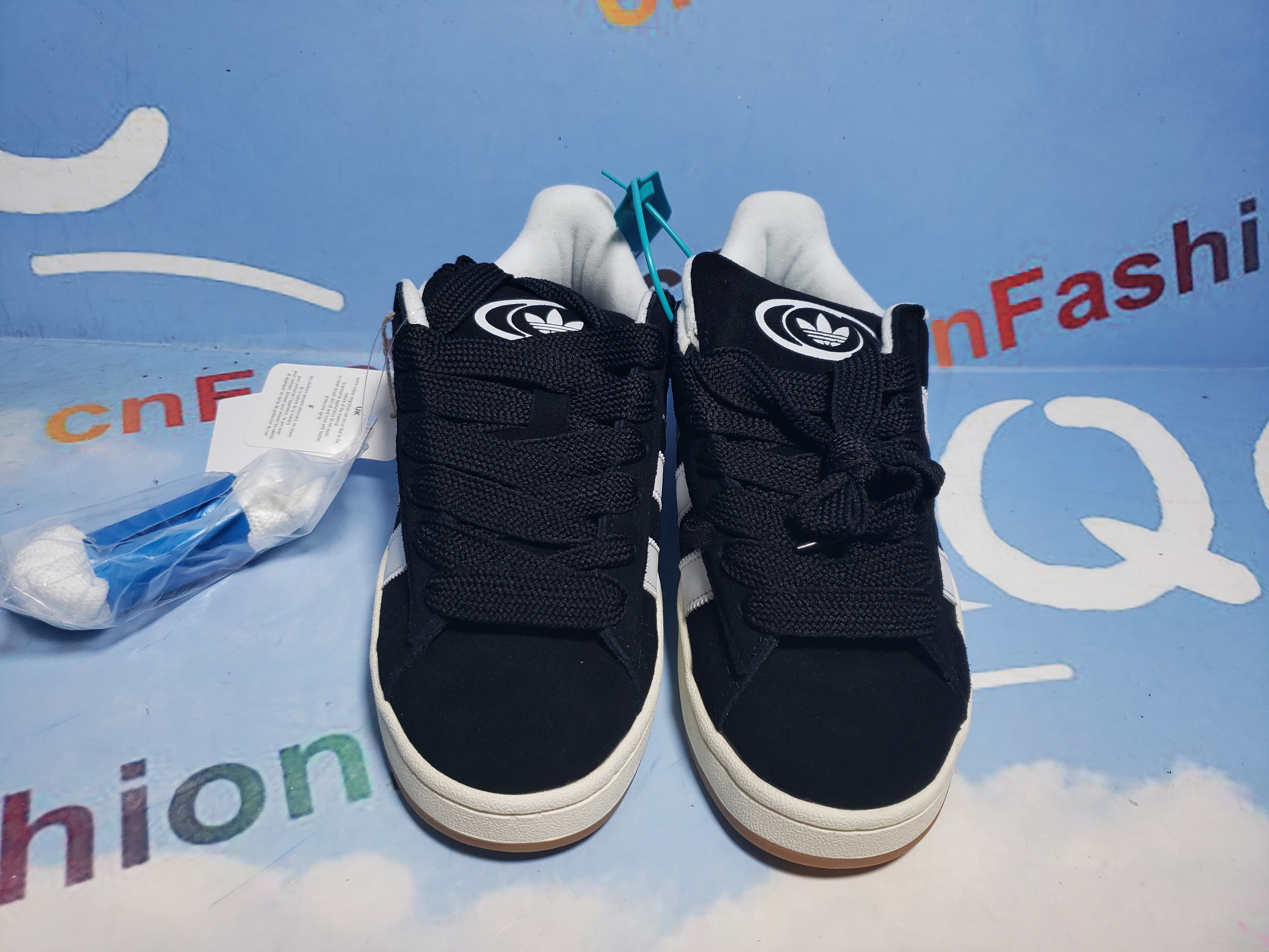 OG ad Campus 00s Core Black,HQ8708