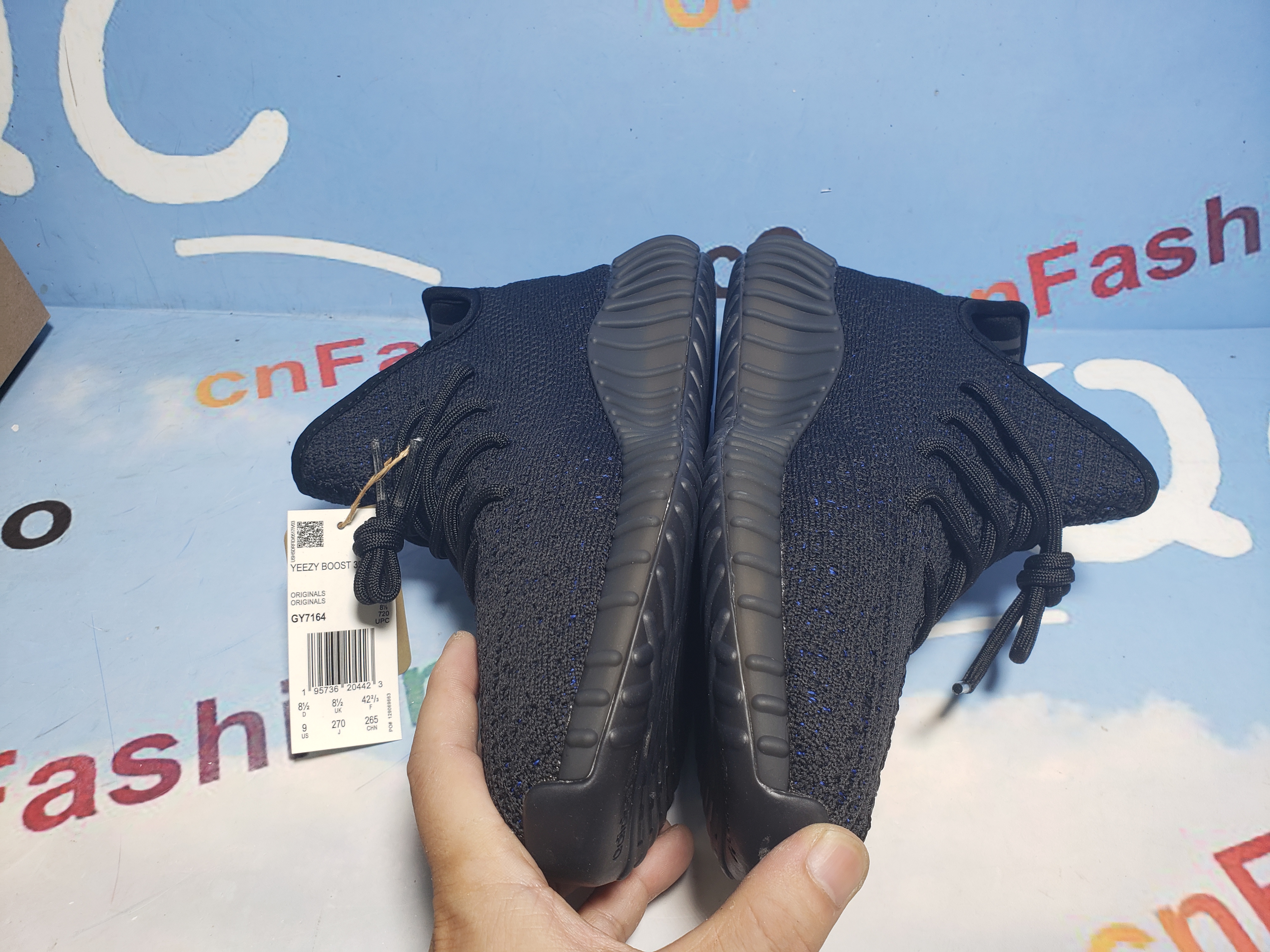 OG Yeezy Boost 350 V2 Dazzling Blue,GY7164