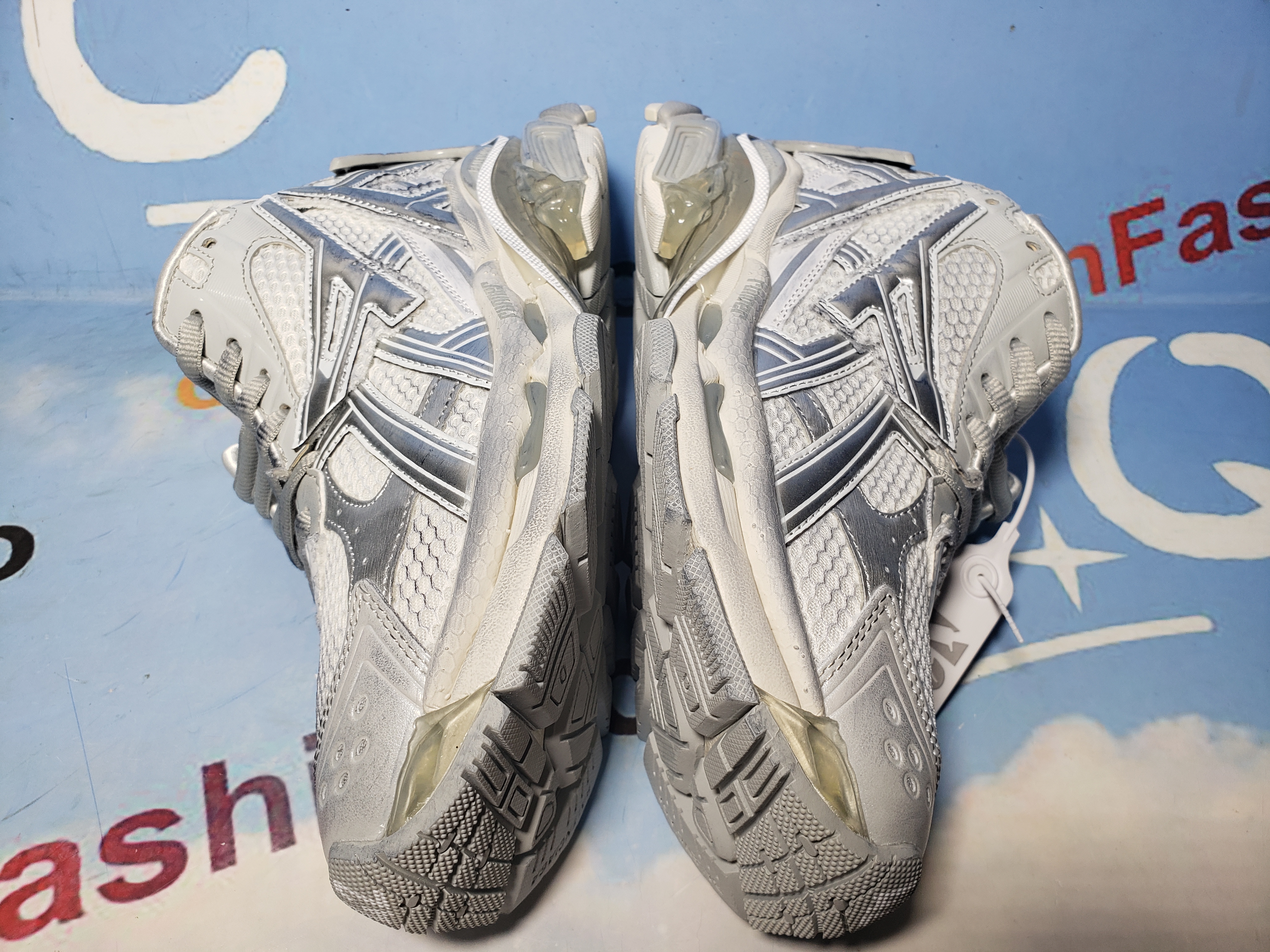 PKGoden Balenciaga 7th Runner Mi Light Blue 677402 W3RB2 8100