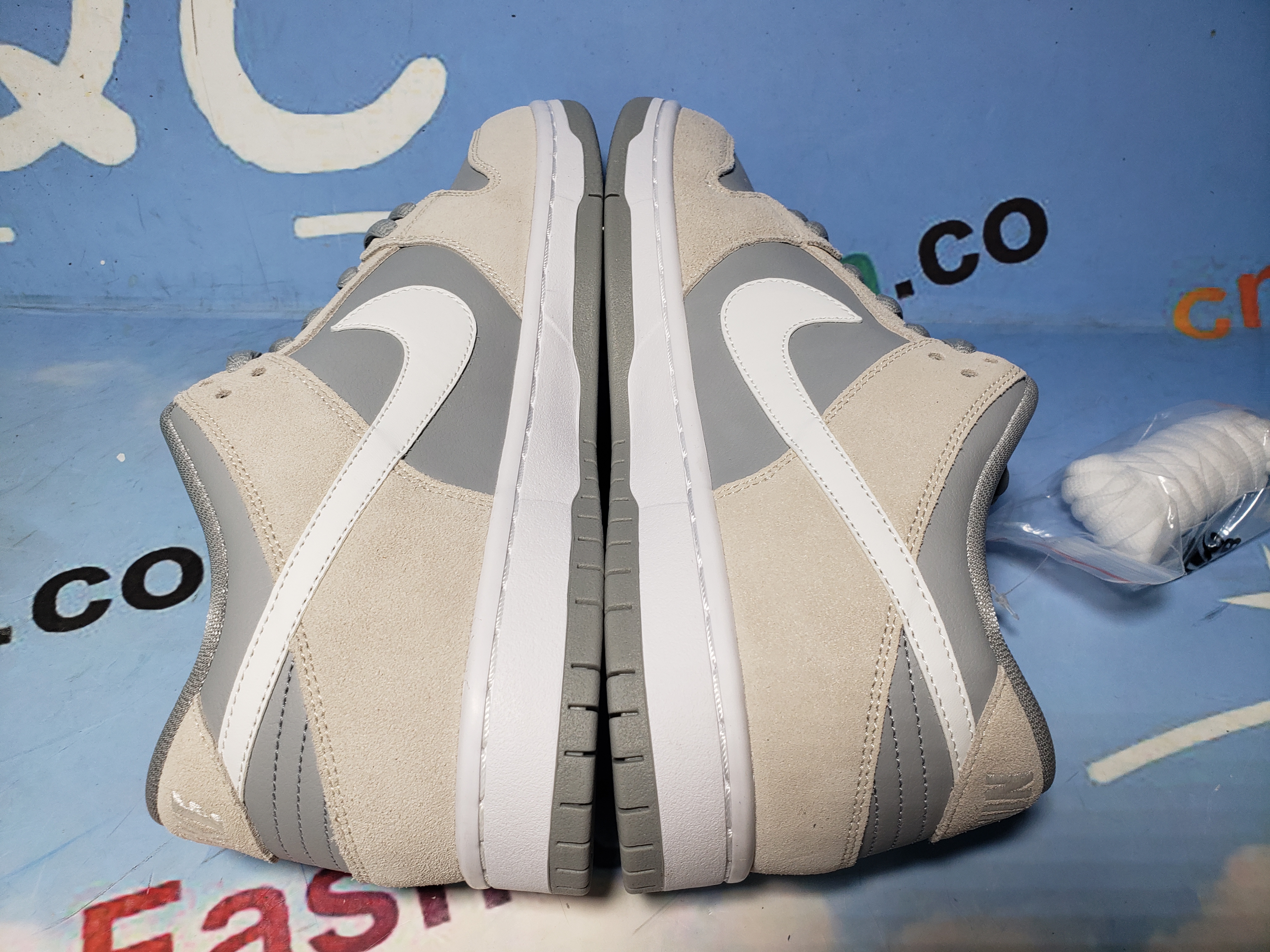 PKGoden SB Dunk Low Summit White Wolf Grey
