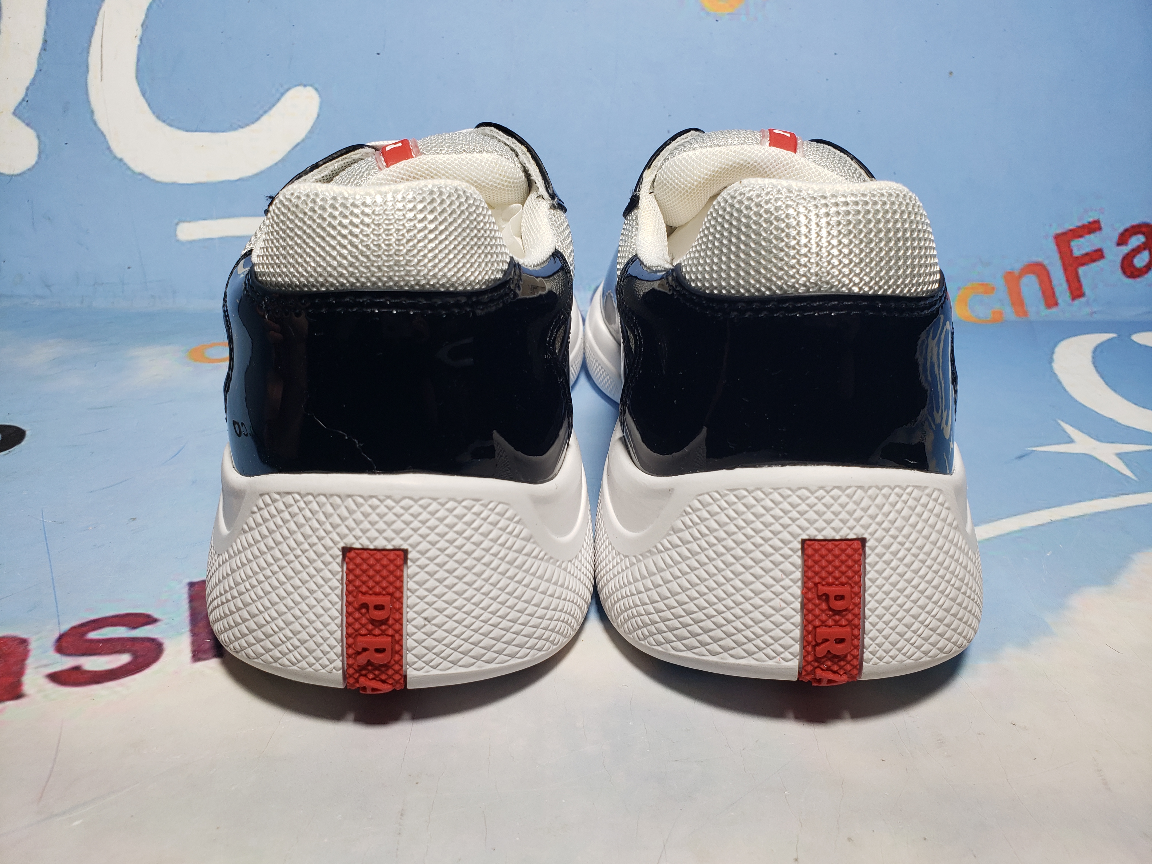 PKGoden Prada Black And White