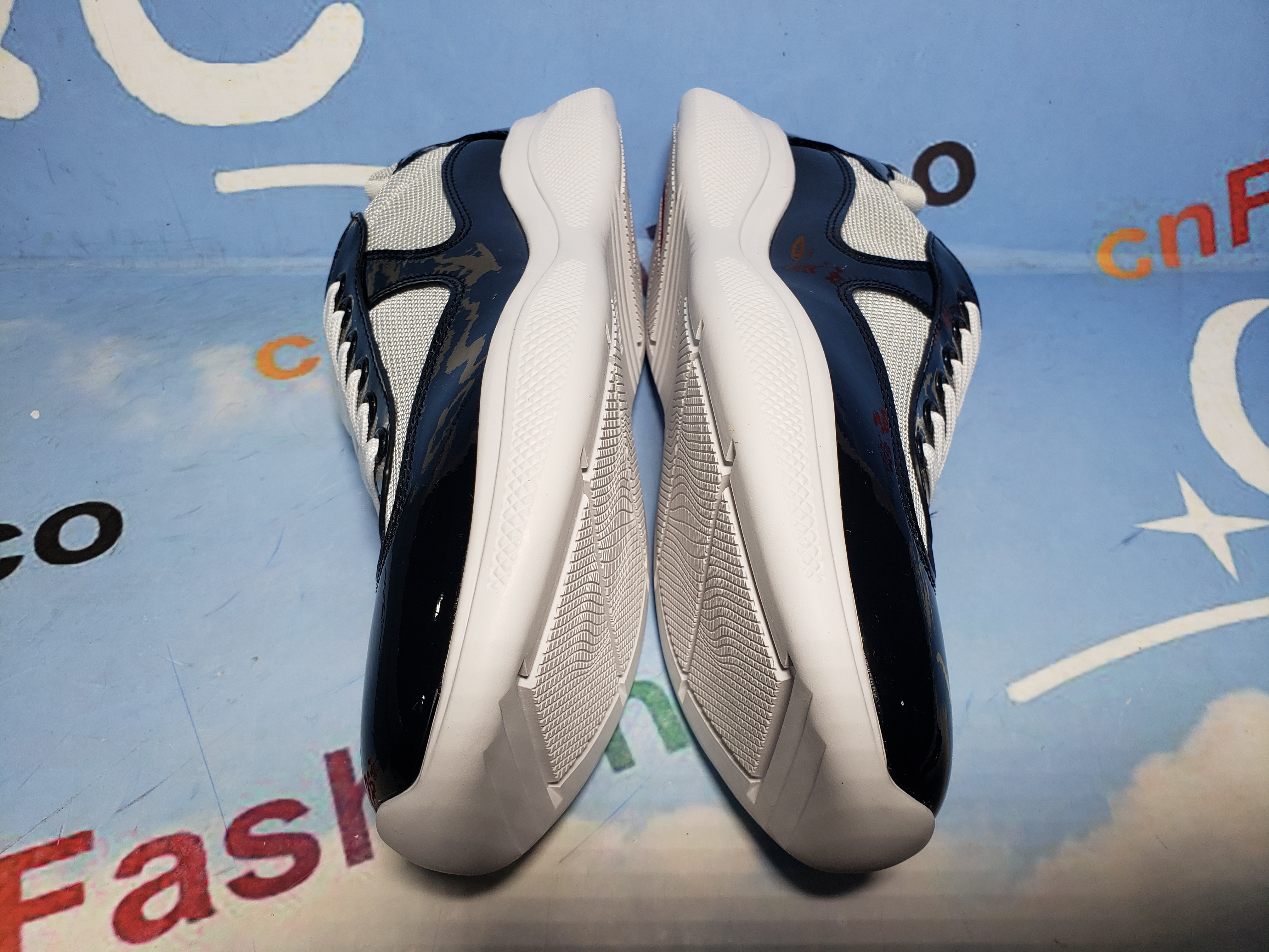 PKGoden Prada Black And White