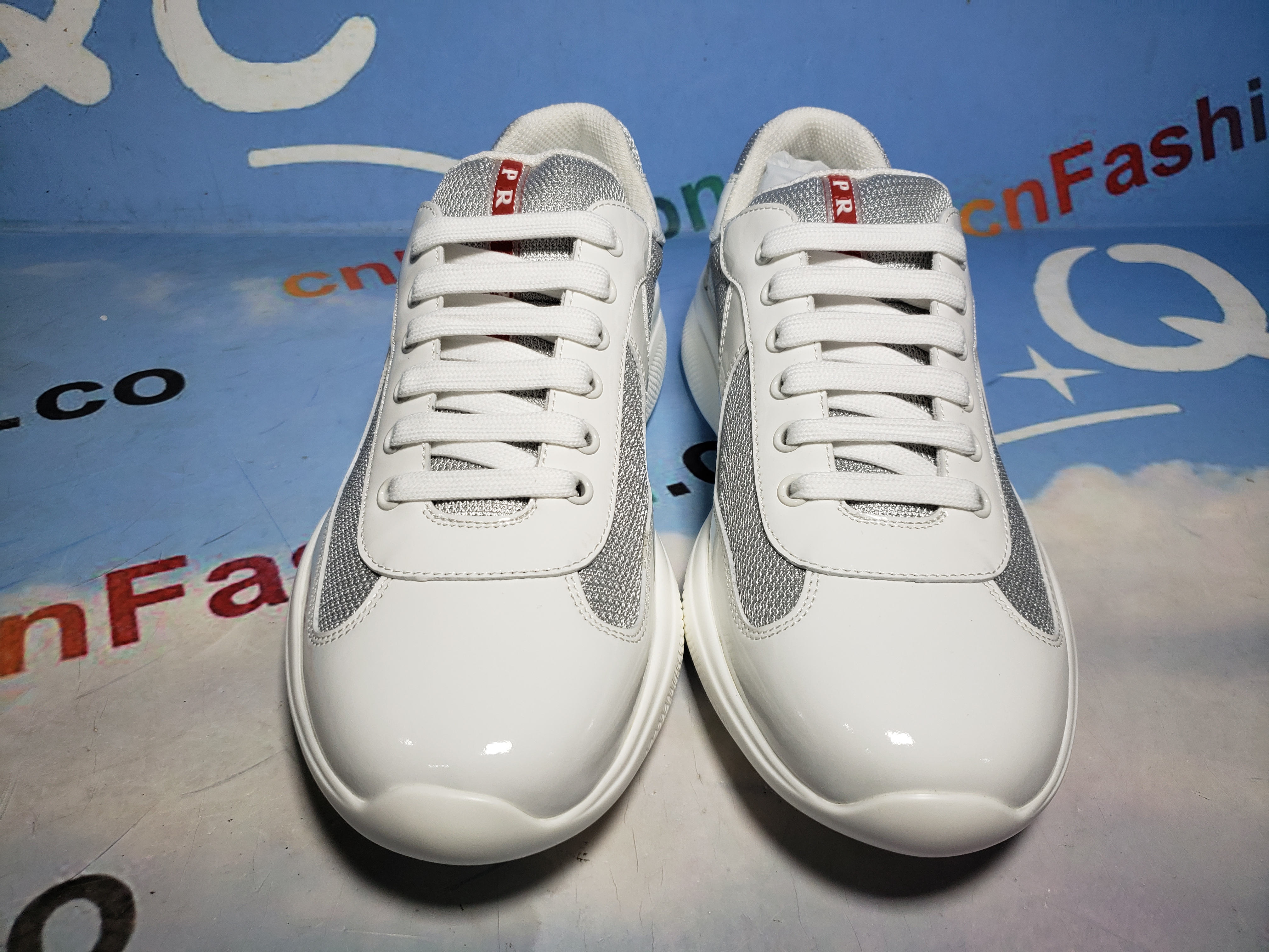 PKGoden Prada White Silver