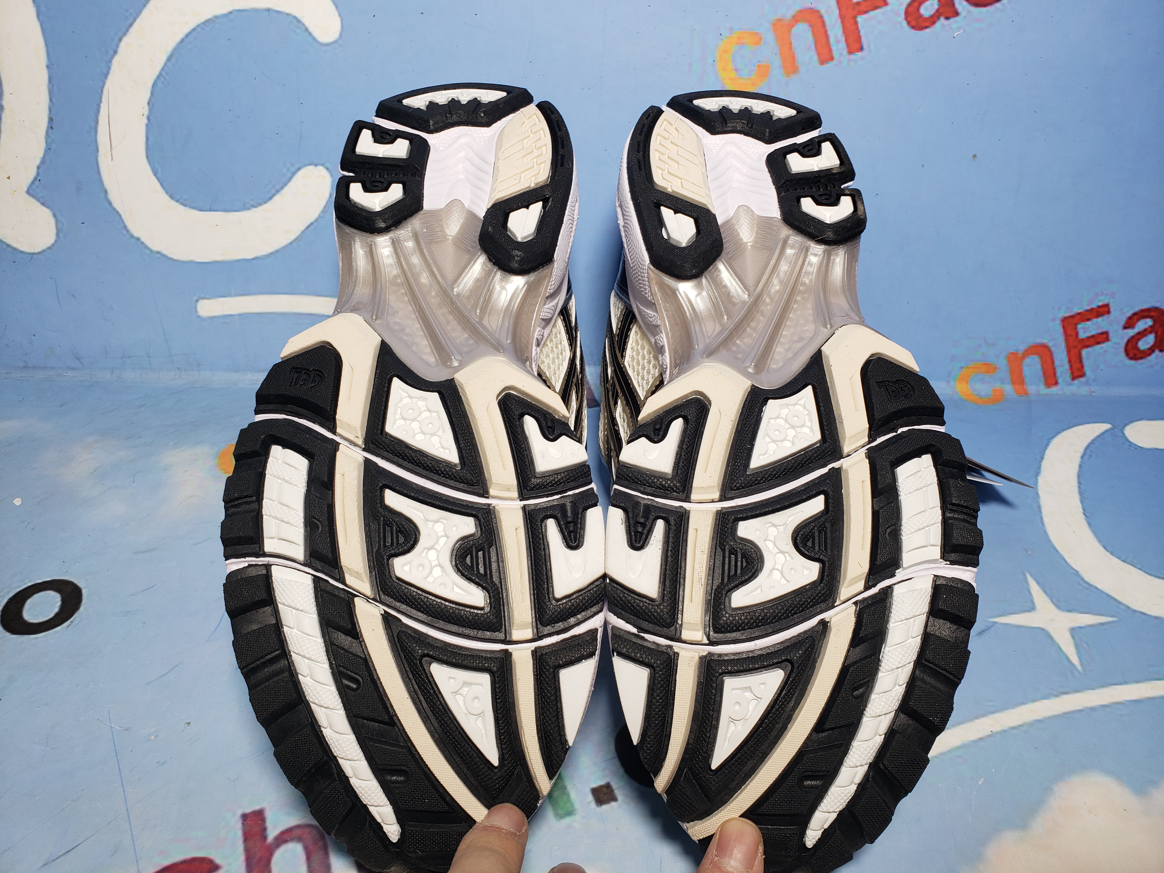 Special Sale Asics Gel Kayano 14 Silver Cream 1201A019-108