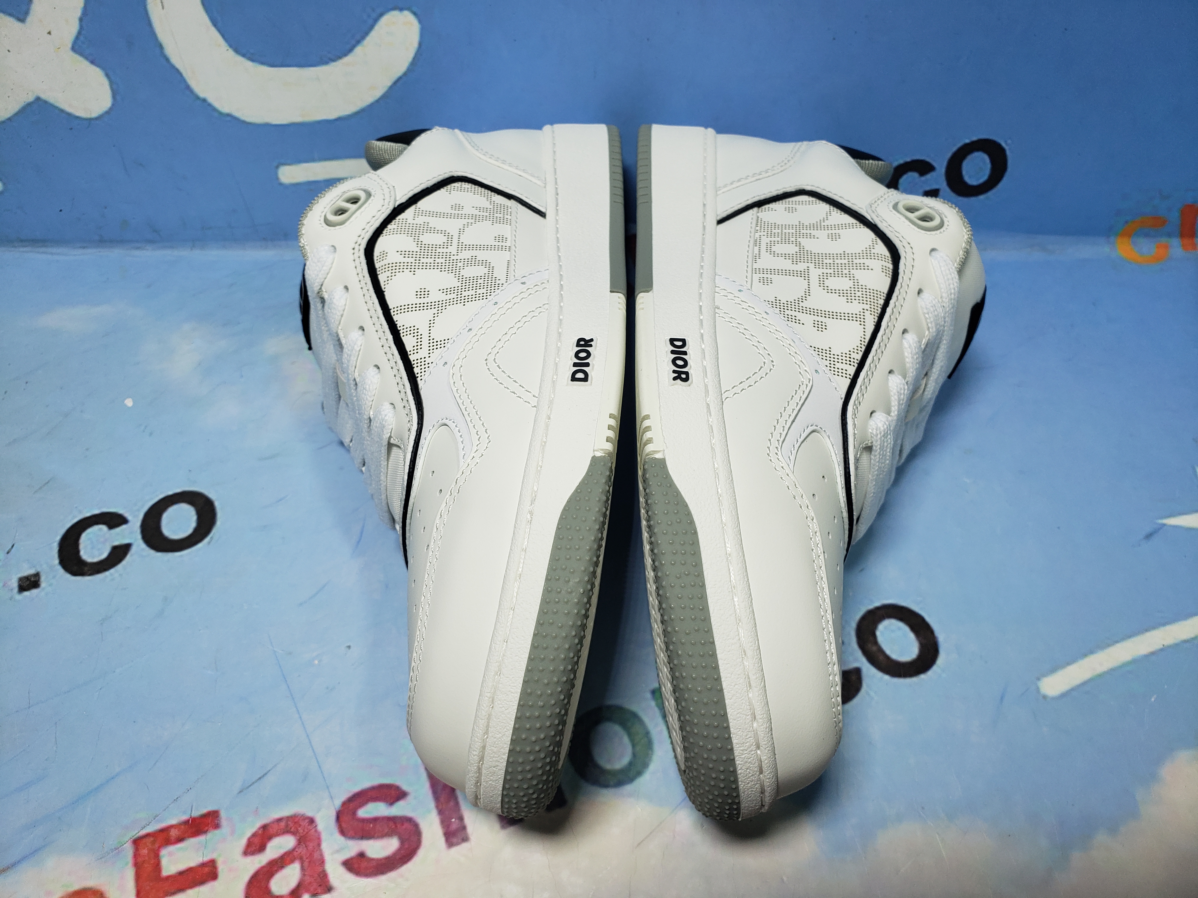 PKGoden Dior B27 Low White Grey