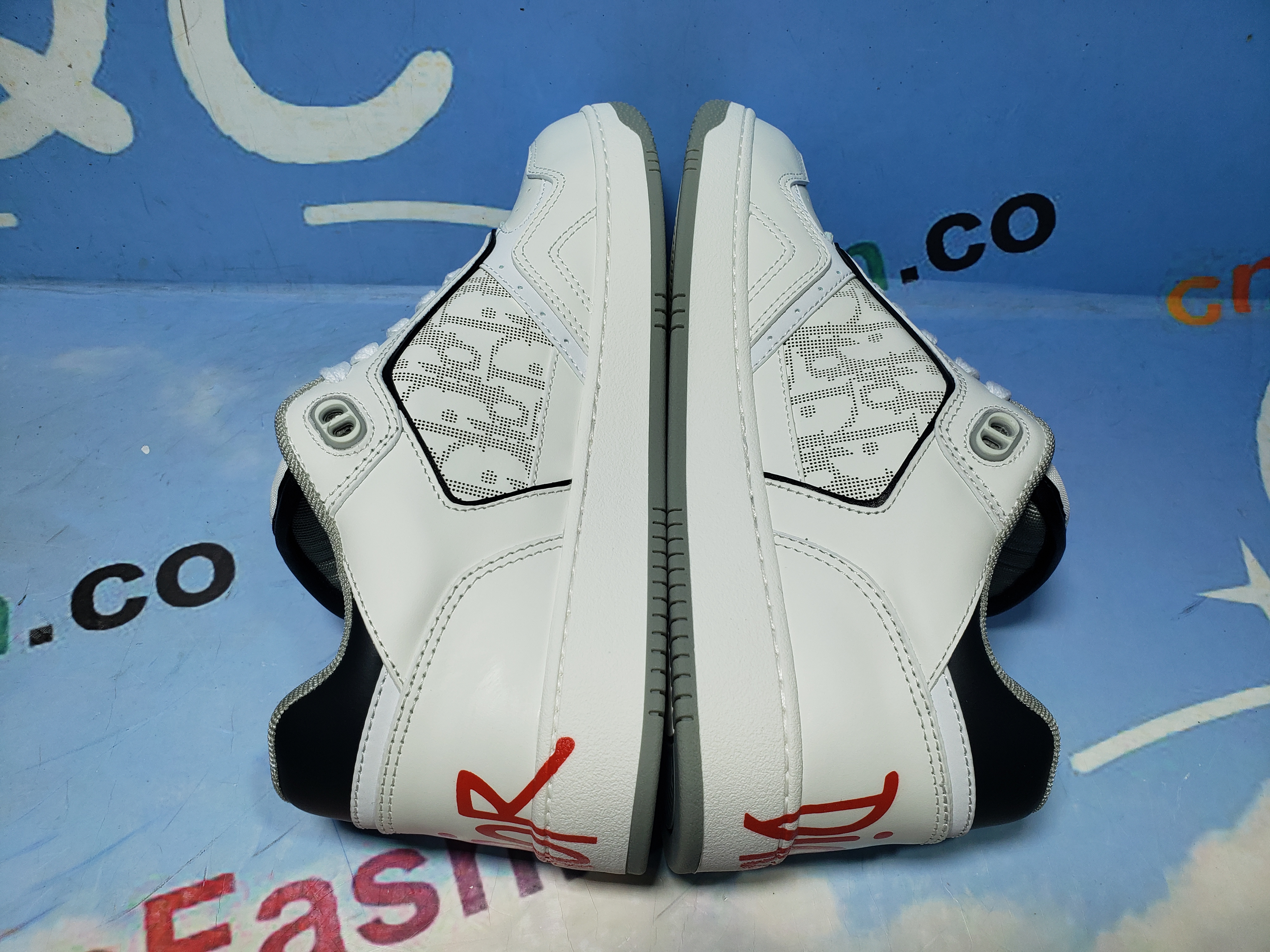 PKGoden Dior B27 Low White Grey
