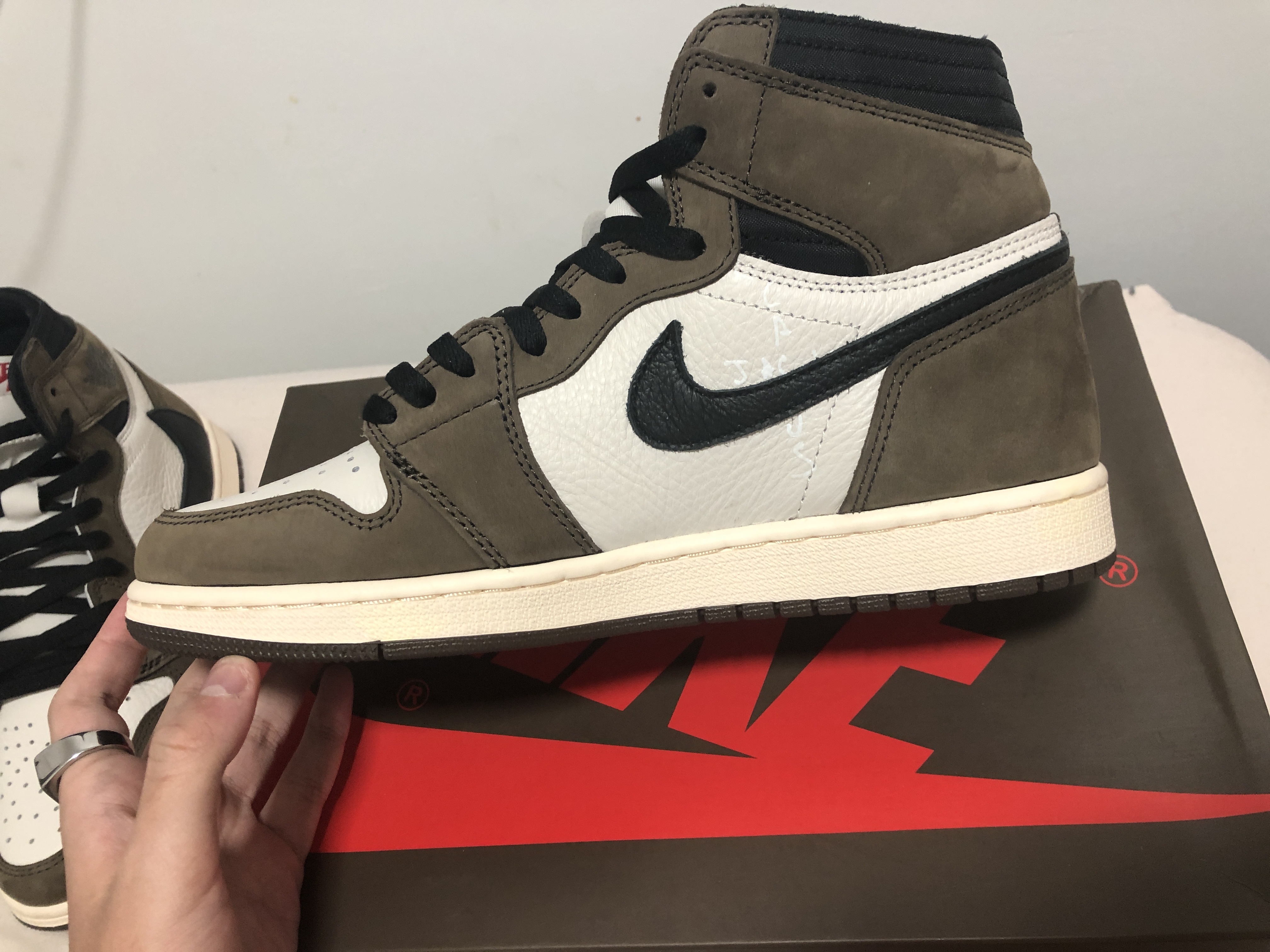 PKGoden Air Jordan 1 Retro High Travis Scott,CD4487-100 review 2