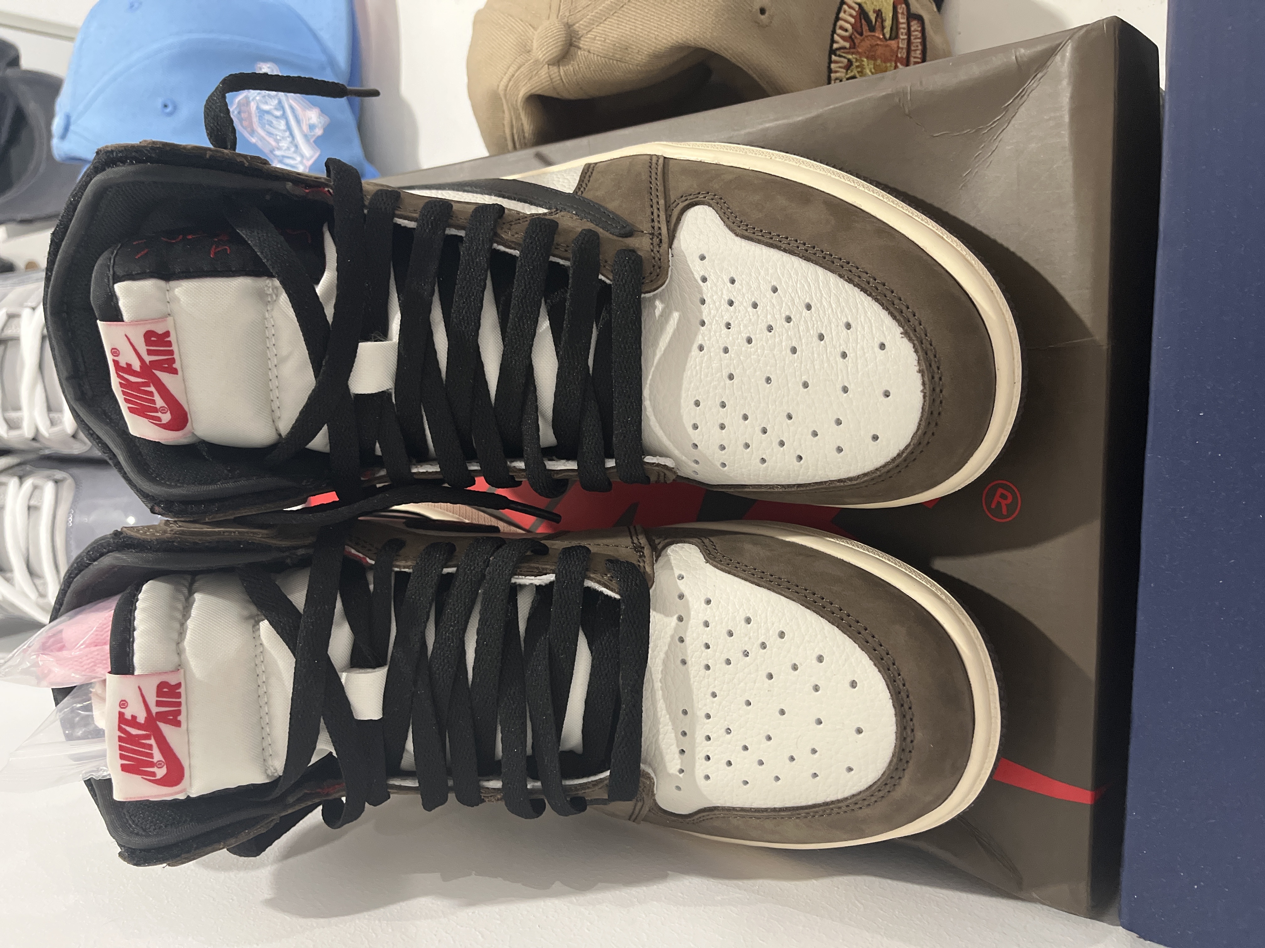 PKGoden Air Jordan 1 Retro High Travis Scott,CD4487-100 review Santi_corpz 03
