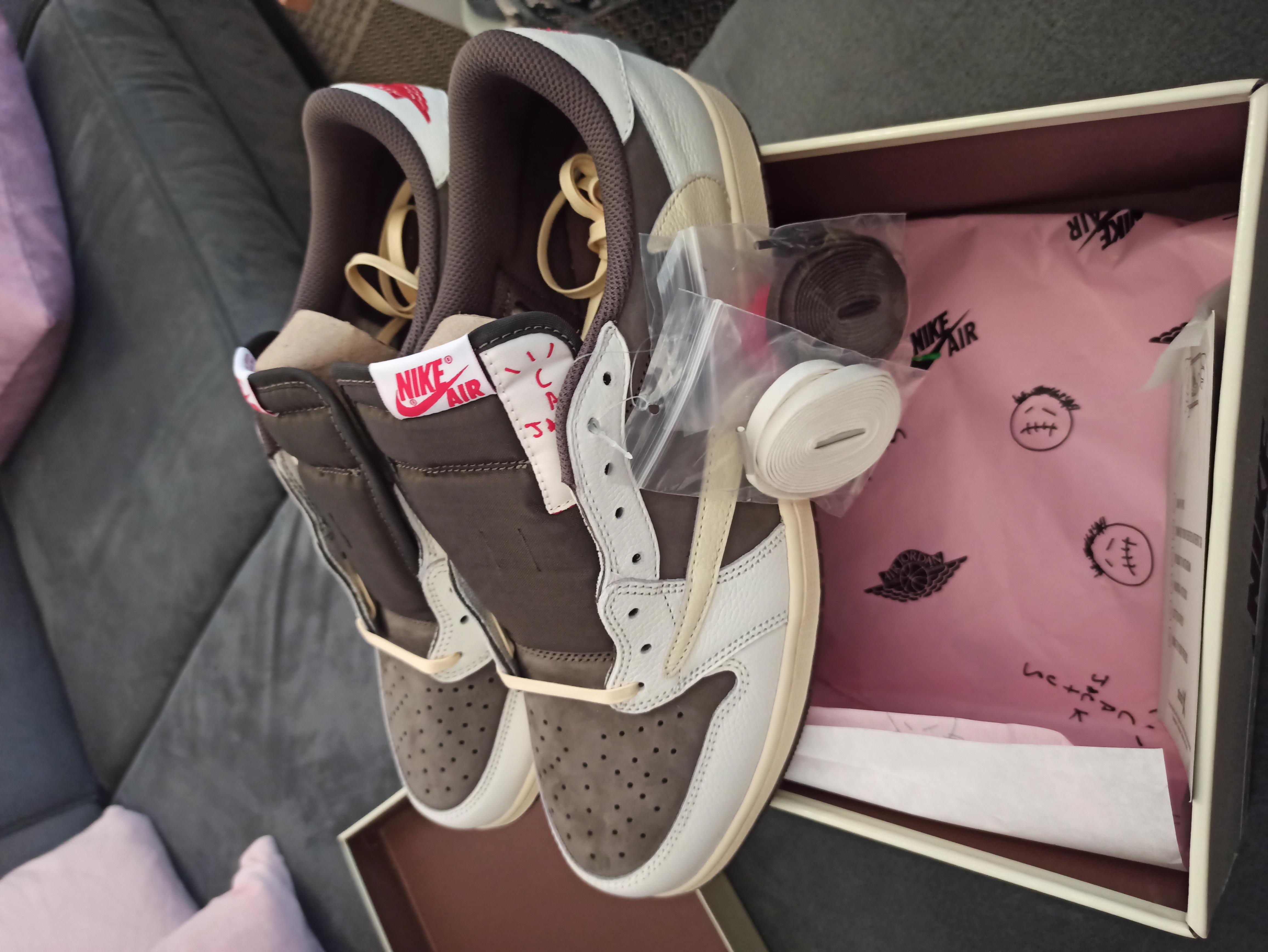 PKGoden Jordan 1 Retro Low OG SP Travis Scott Reverse Mocha, DM7866-162 review Dennis