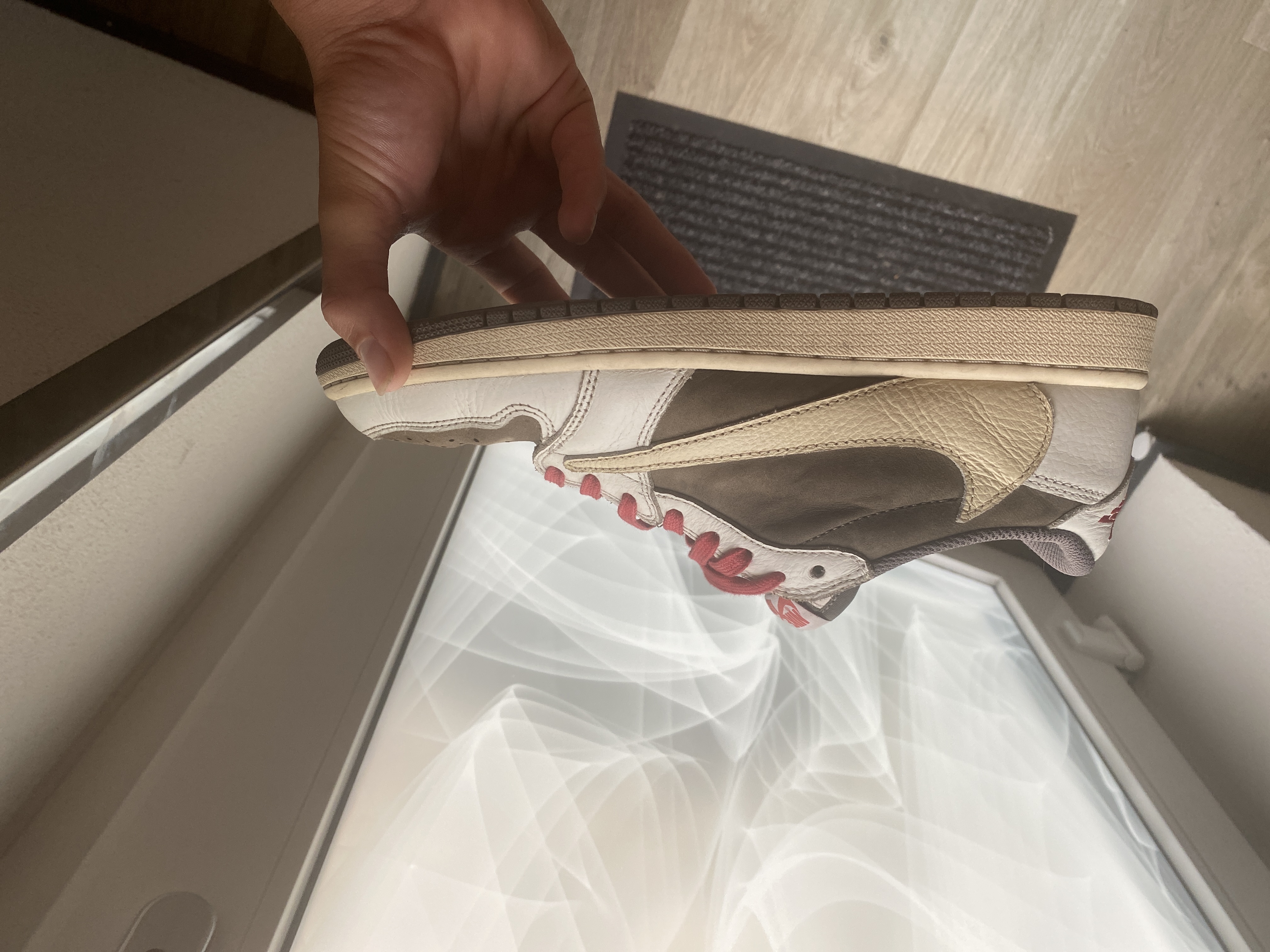 OG Jordan 1 Low OG Reverse Mocha Travis Scott,DM7866-162 review Nils 02
